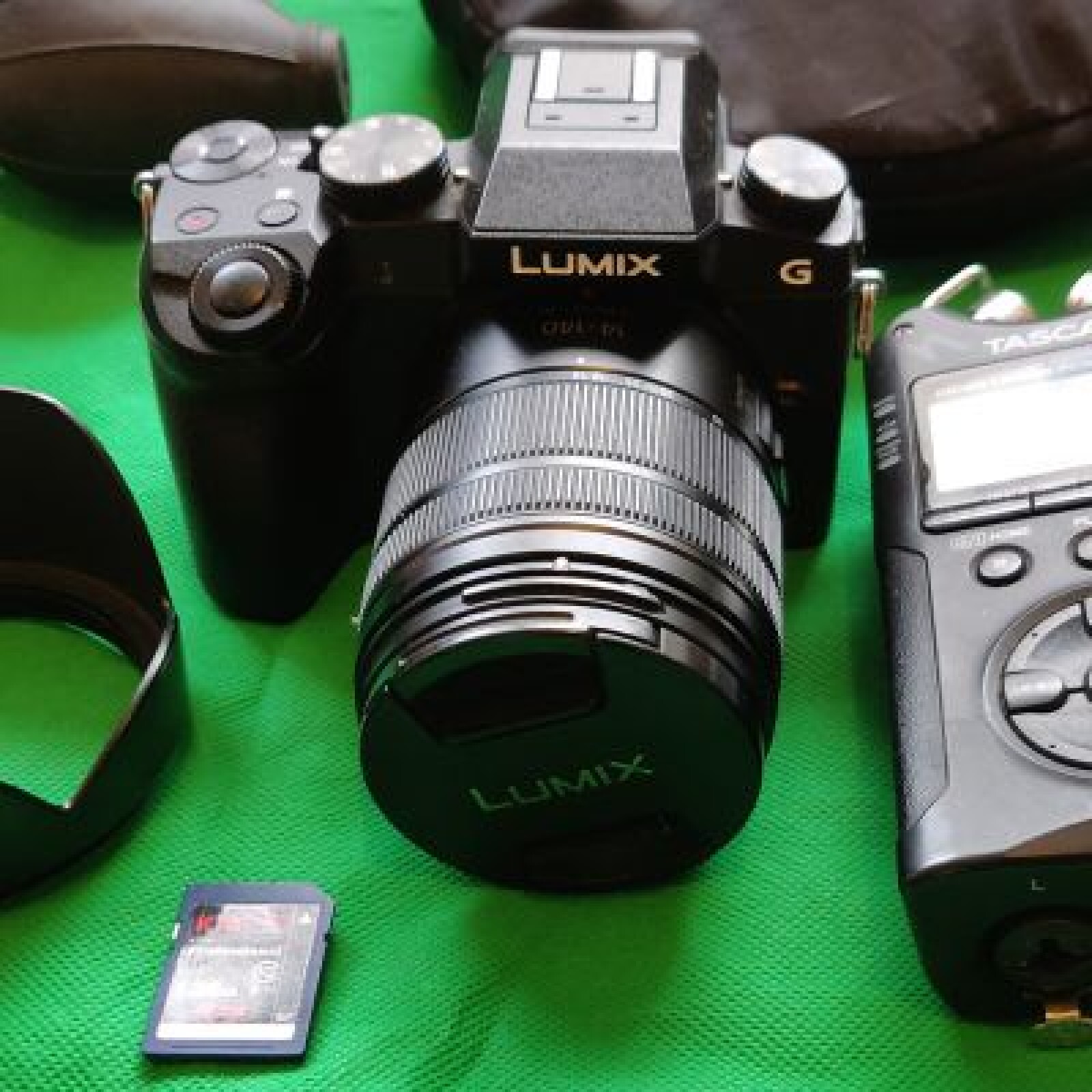 Kit Panasonic Lumix G7 - Photo 2 sur 3