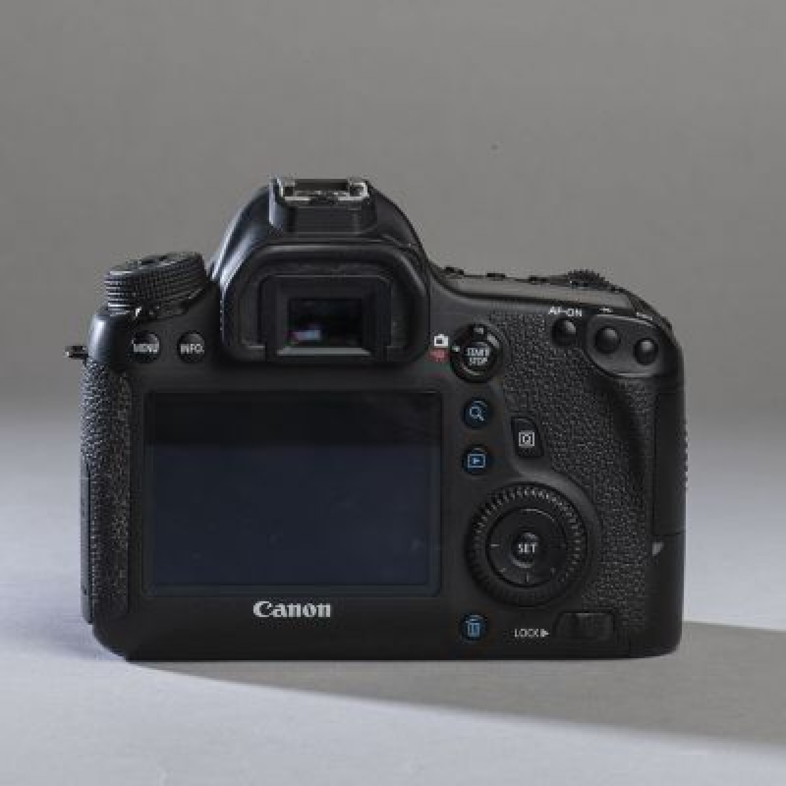 Canon 6D - Photo 2 sur 4