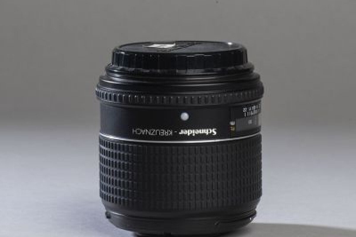 Location Phase one 55mm f/2.8 Schneider Leaf Shutter - Lightyshare