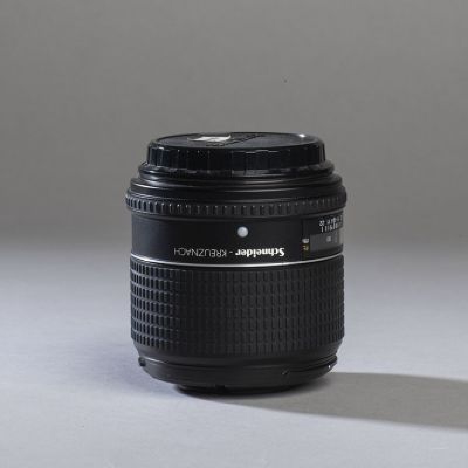 Phase one 55mm f/2.8 Schneider Leaf Shutter - Photo 1 sur 4