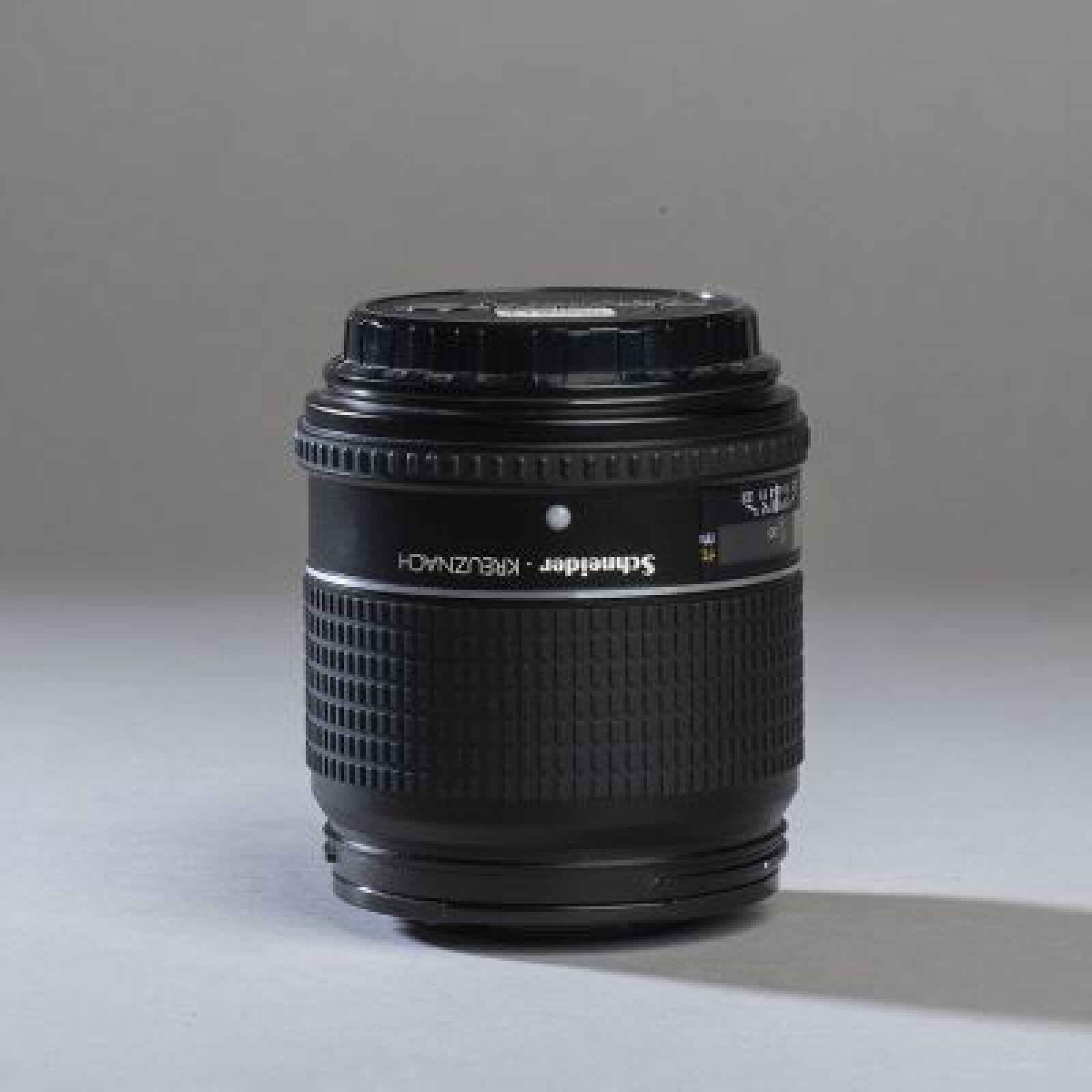 Phase one 110mm f/2.8 Schneider Leaf Shutter - Photo 1 sur 4