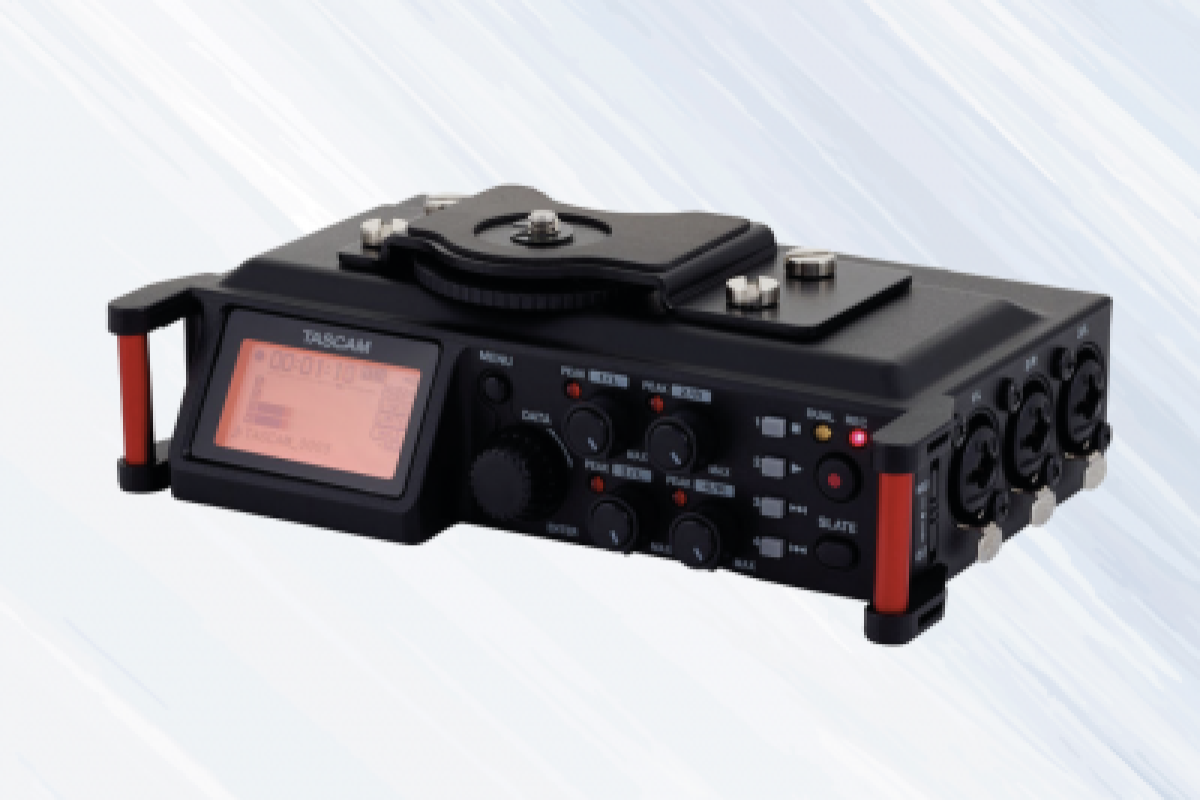 Location TASCAM DR-70D + SD 32g + 4 PILES RECHARGEABLES - Lightyshare