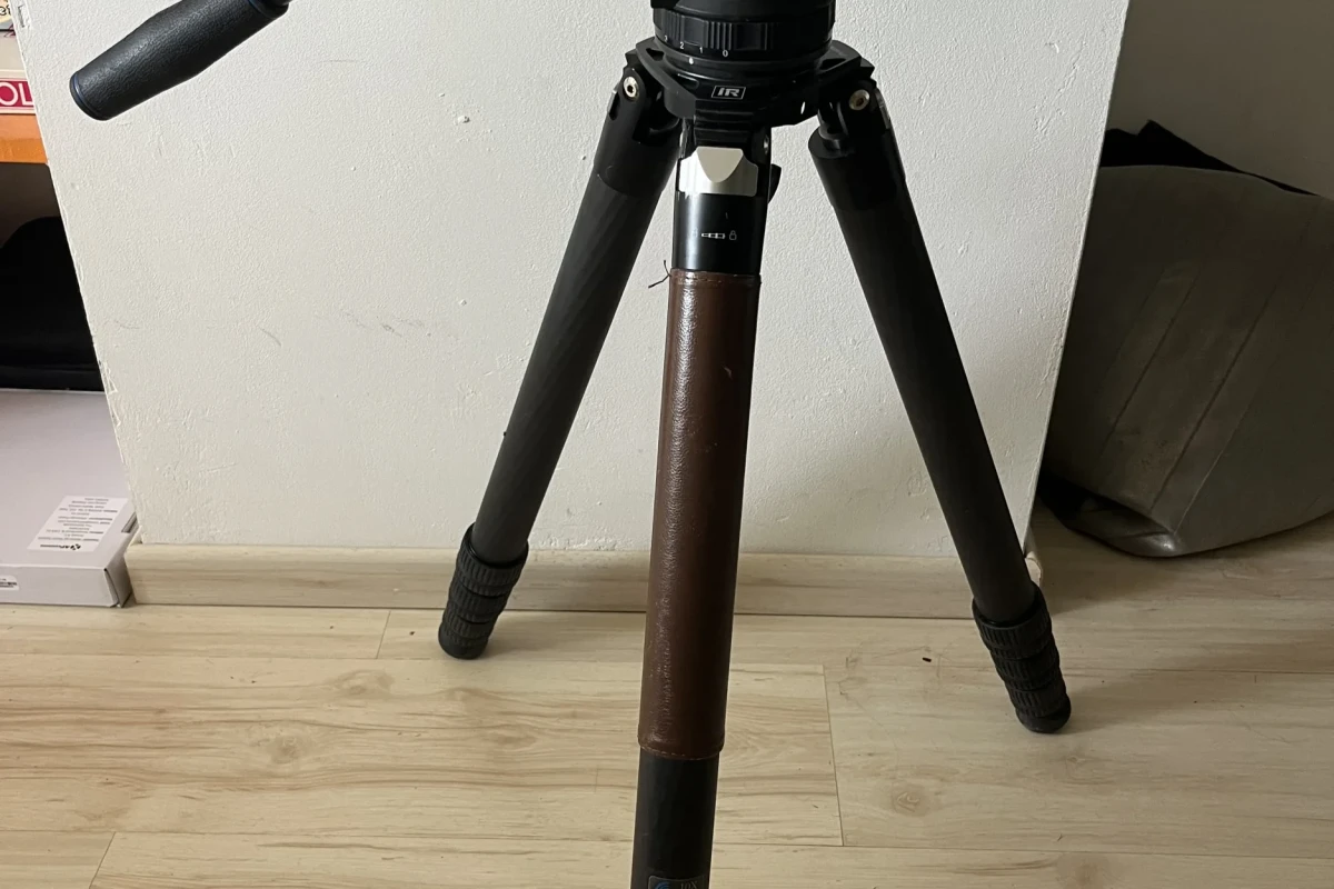 Location Benro BV6 - Lightyshare