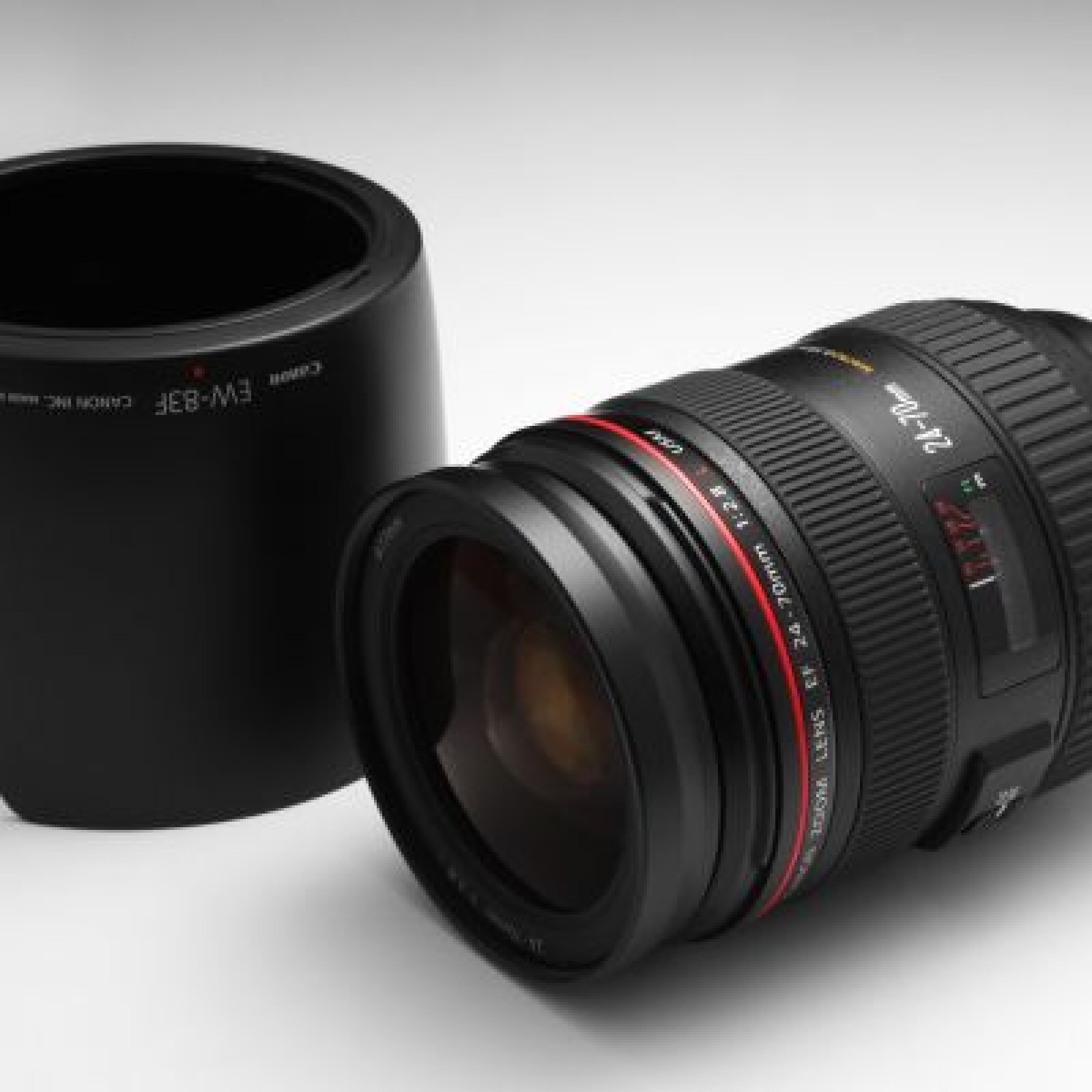 Objectif CANON 24-70 mm f2.8 L USM II - Photo 2 sur 4