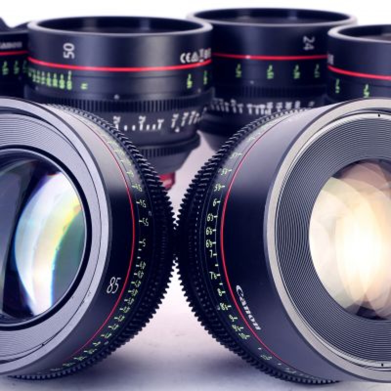 Série de 6 optiques cinéma Canon CN-E - 14 / 24 / 35 / 50 / 85 / 135 mm - Photo 1 sur 5