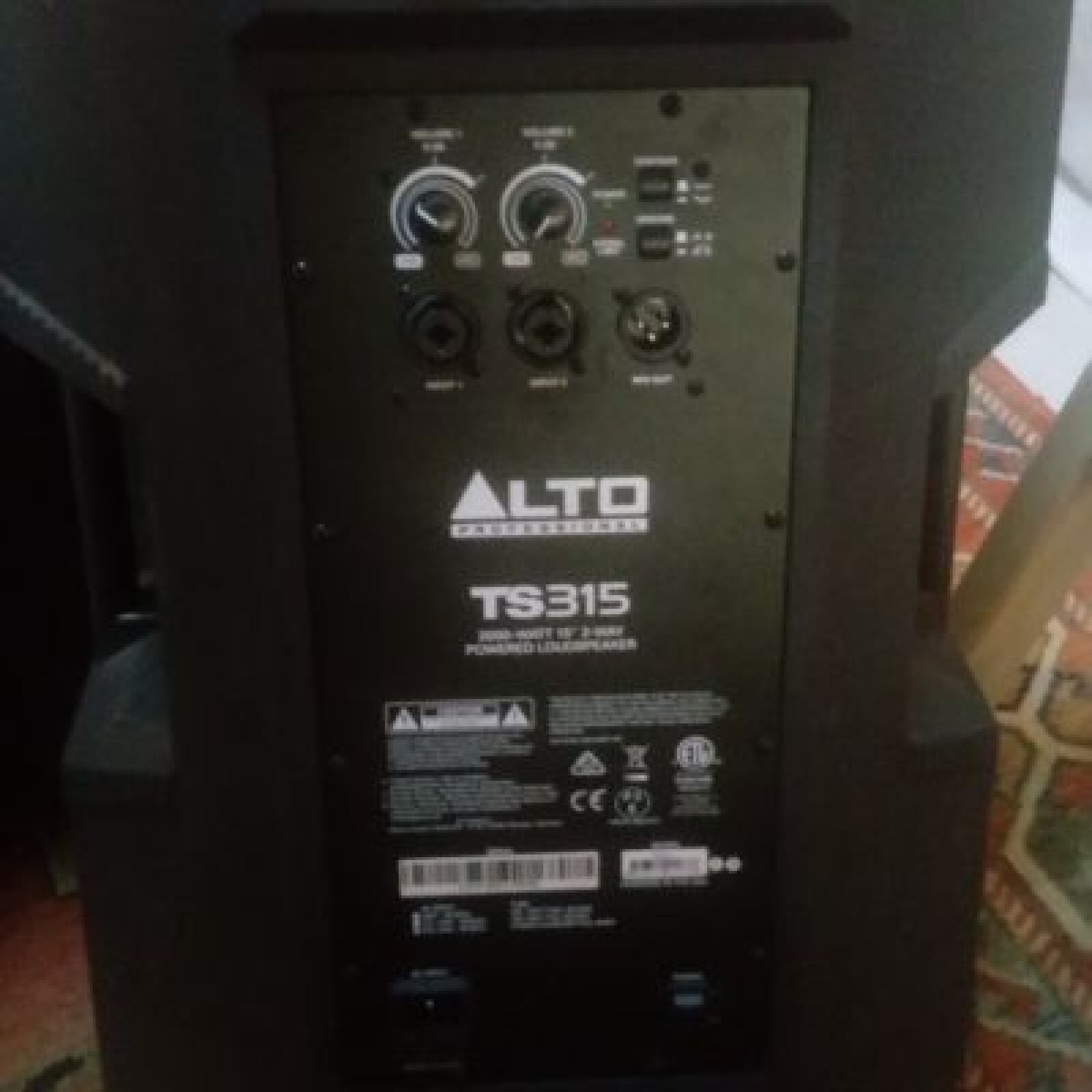 Enceinte active 15" ALTO TS-315 - Photo 2 sur 2