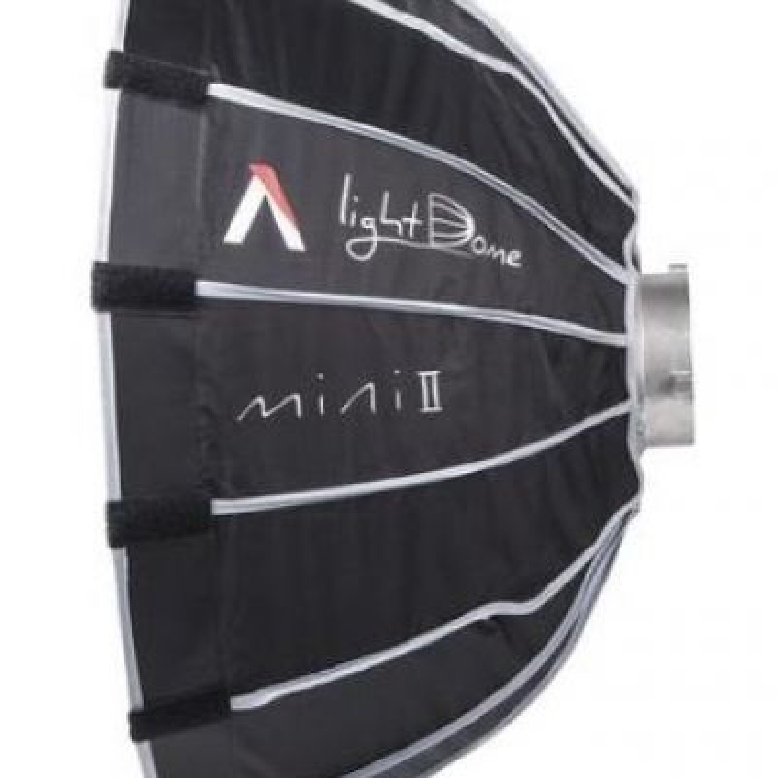 Aputure COB 120D Mark II + Light Dome Mini II - Photo 3 sur 5