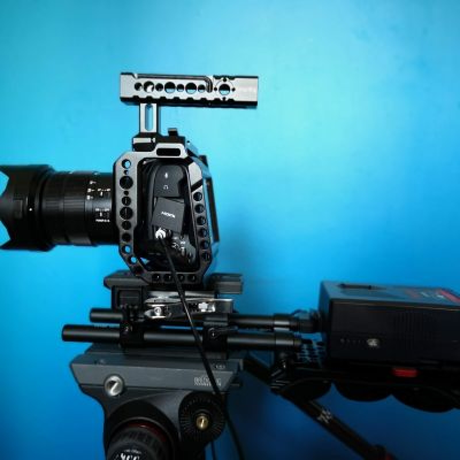 BMPCC4K - Objectif Leica DG 12-60 mm f/2,8-4 (Blackmagic Pocket Cinema Camera 4K) - Photo 1 sur 2