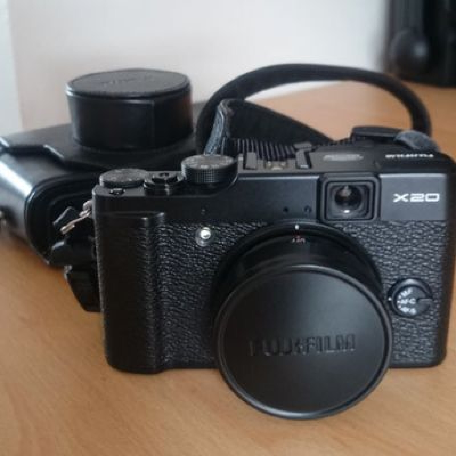 Fujifilm X20 - Compact numérique expert - Photo 2 sur 5