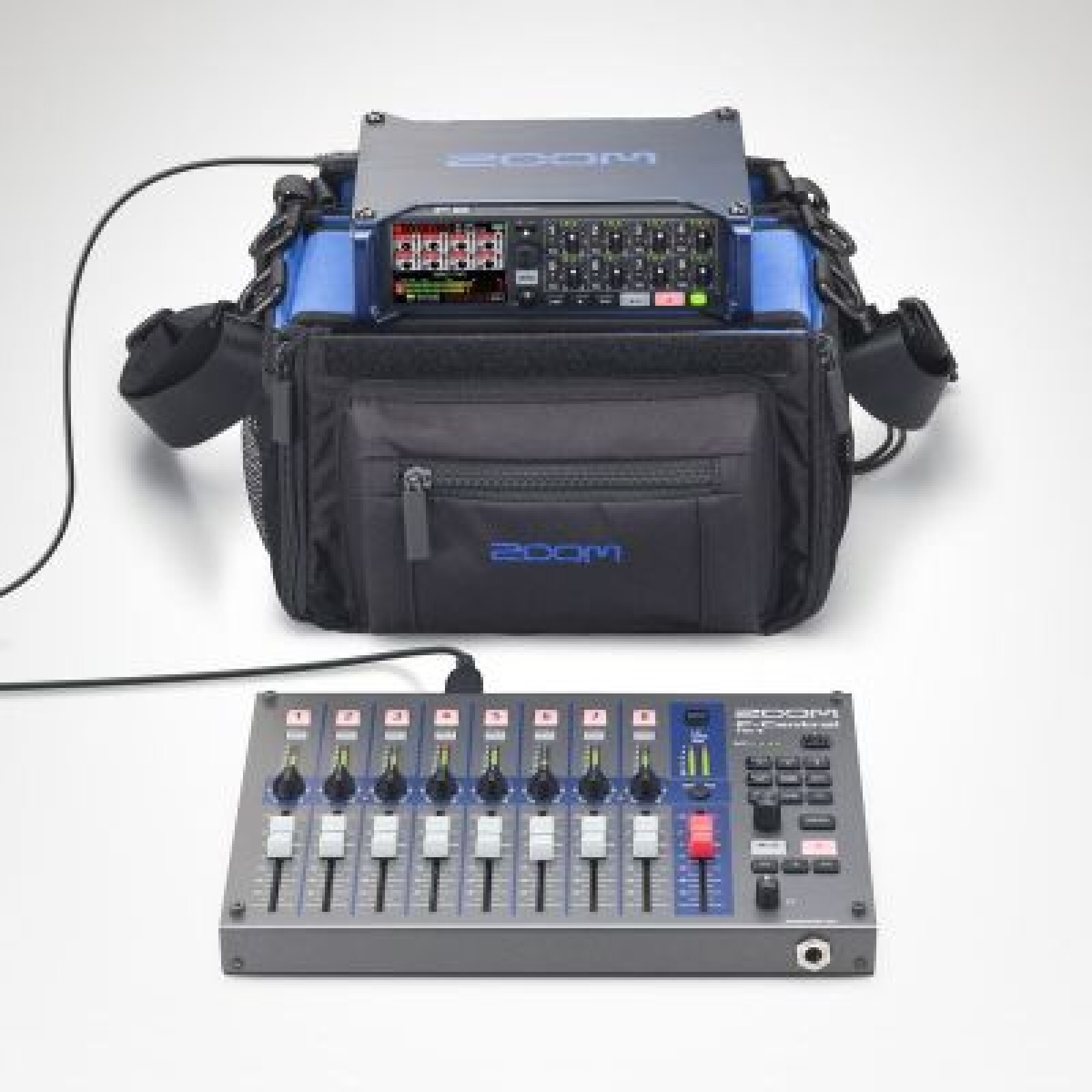 Zoom F-Control FRC-8 - Photo 2 sur 3