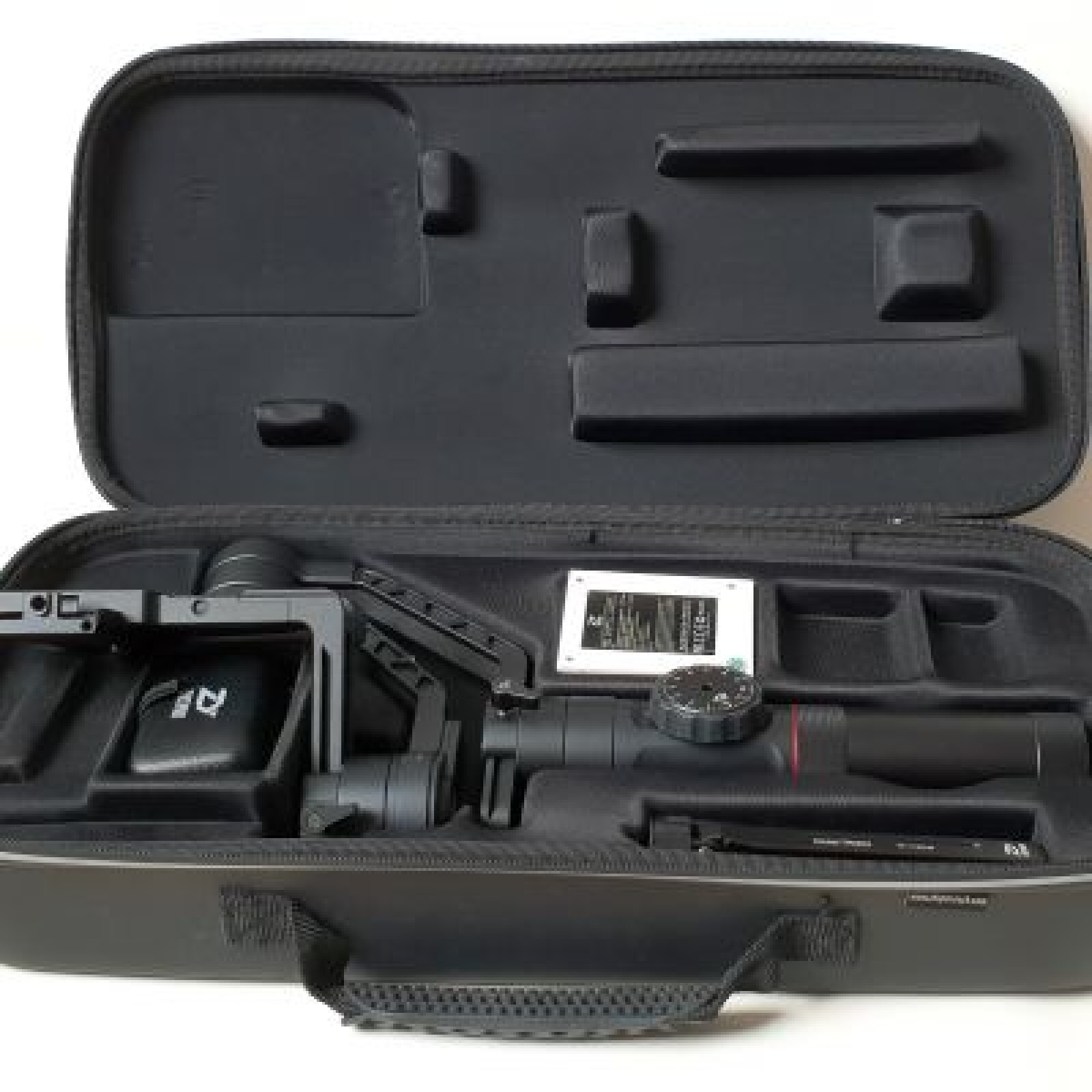 Zhiyun Crane 2 + Guidon Double à Main + Télécomande + Rallonge 1DX - Photo 4 sur 5