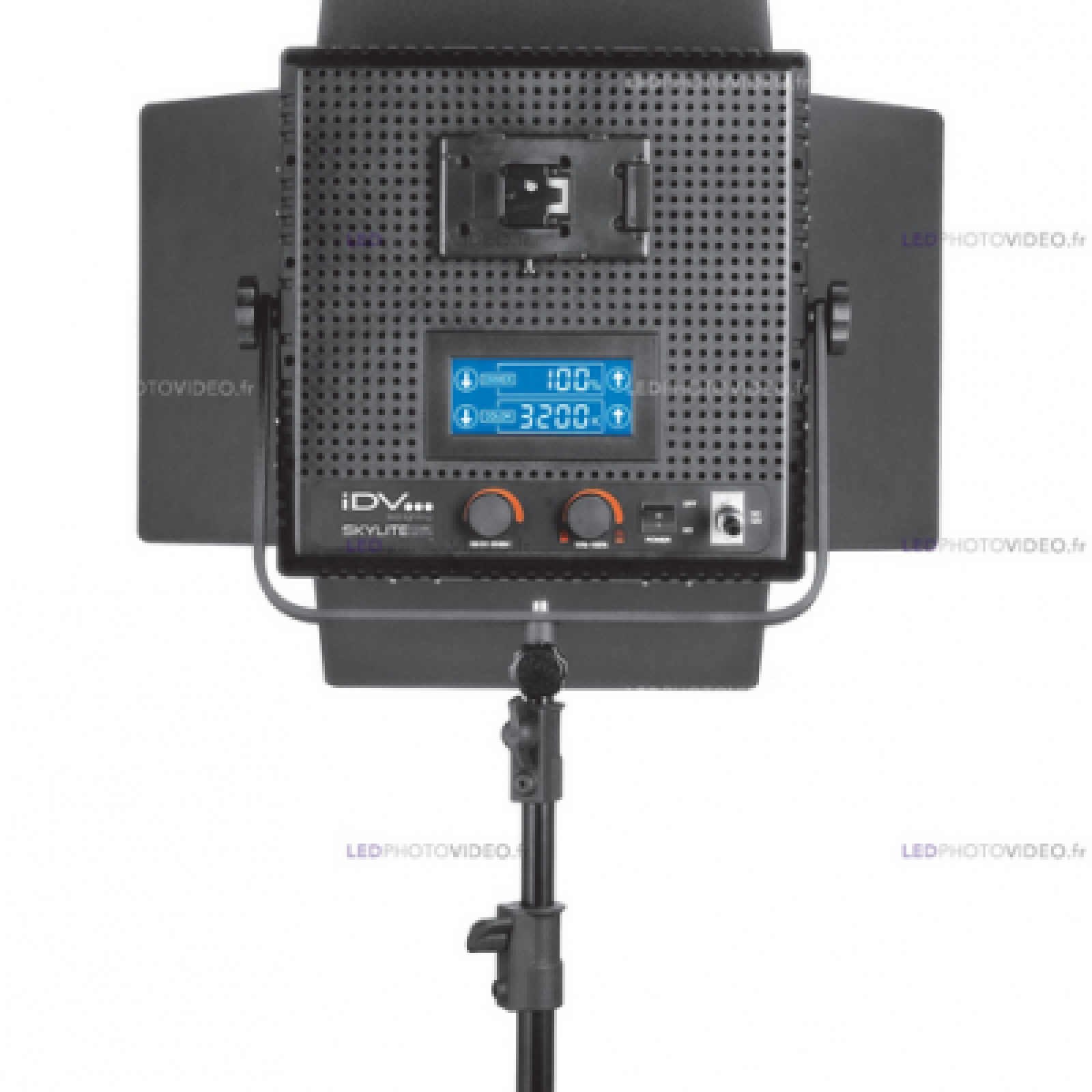 Panneau LED iDV Skylite 1024 BC + SoftBox + 1 batterie VLock + Pied - Photo 2 sur 3