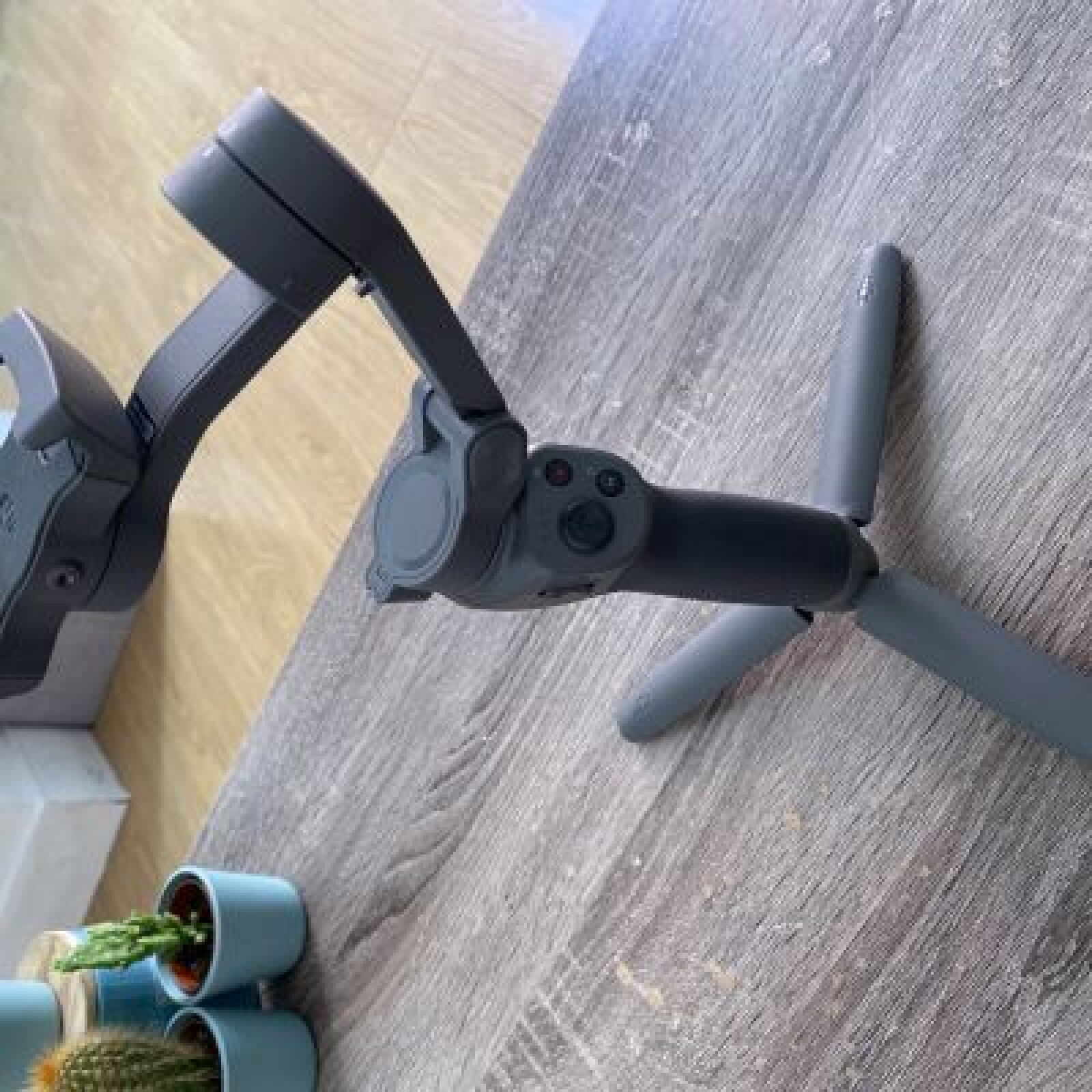 DJI OSMO MOBILE 3 - Photo 1 sur 1