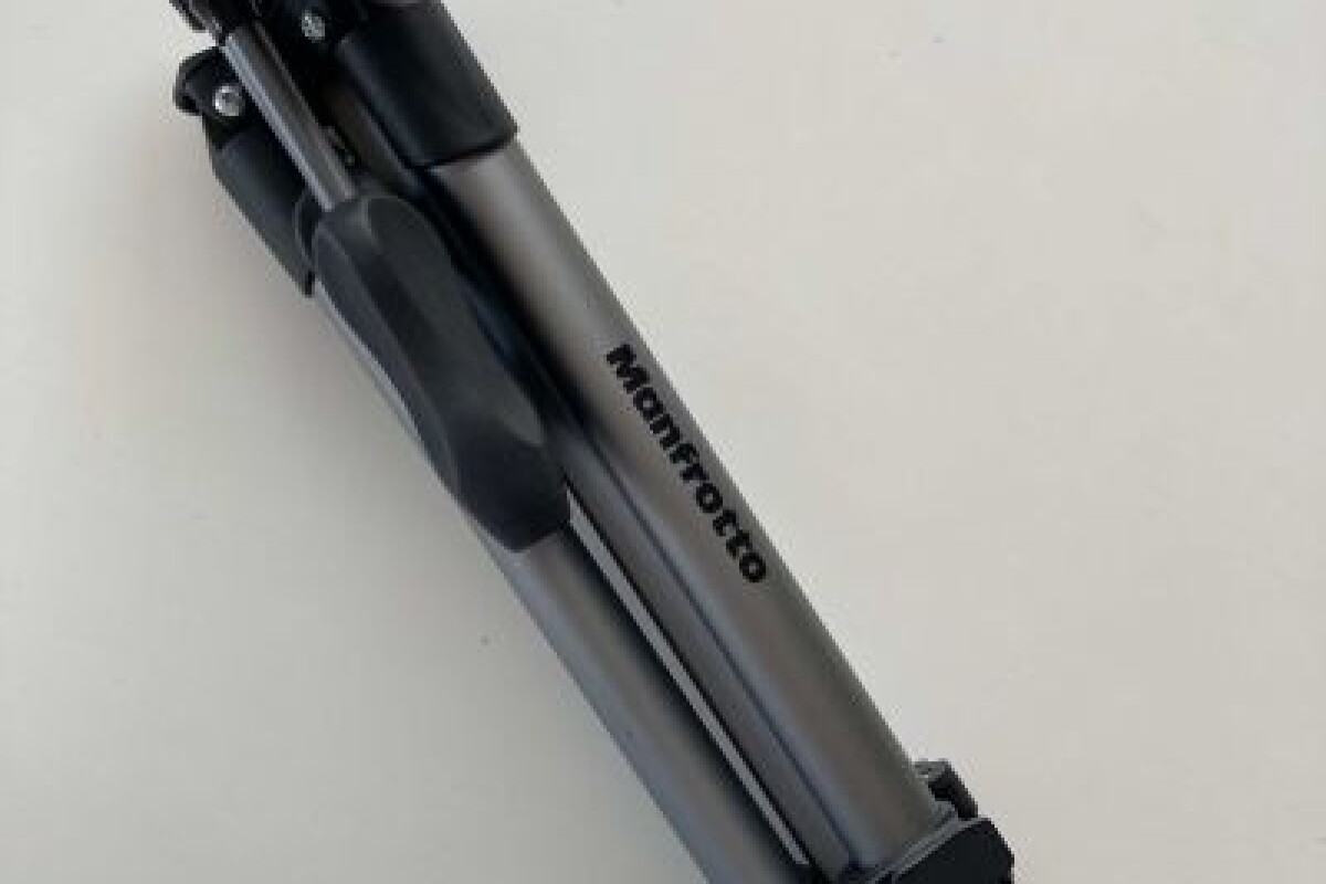 Location Trépied Compact Advanced Manfrotto Kit Trépied-Rotule 3D - Lightyshare