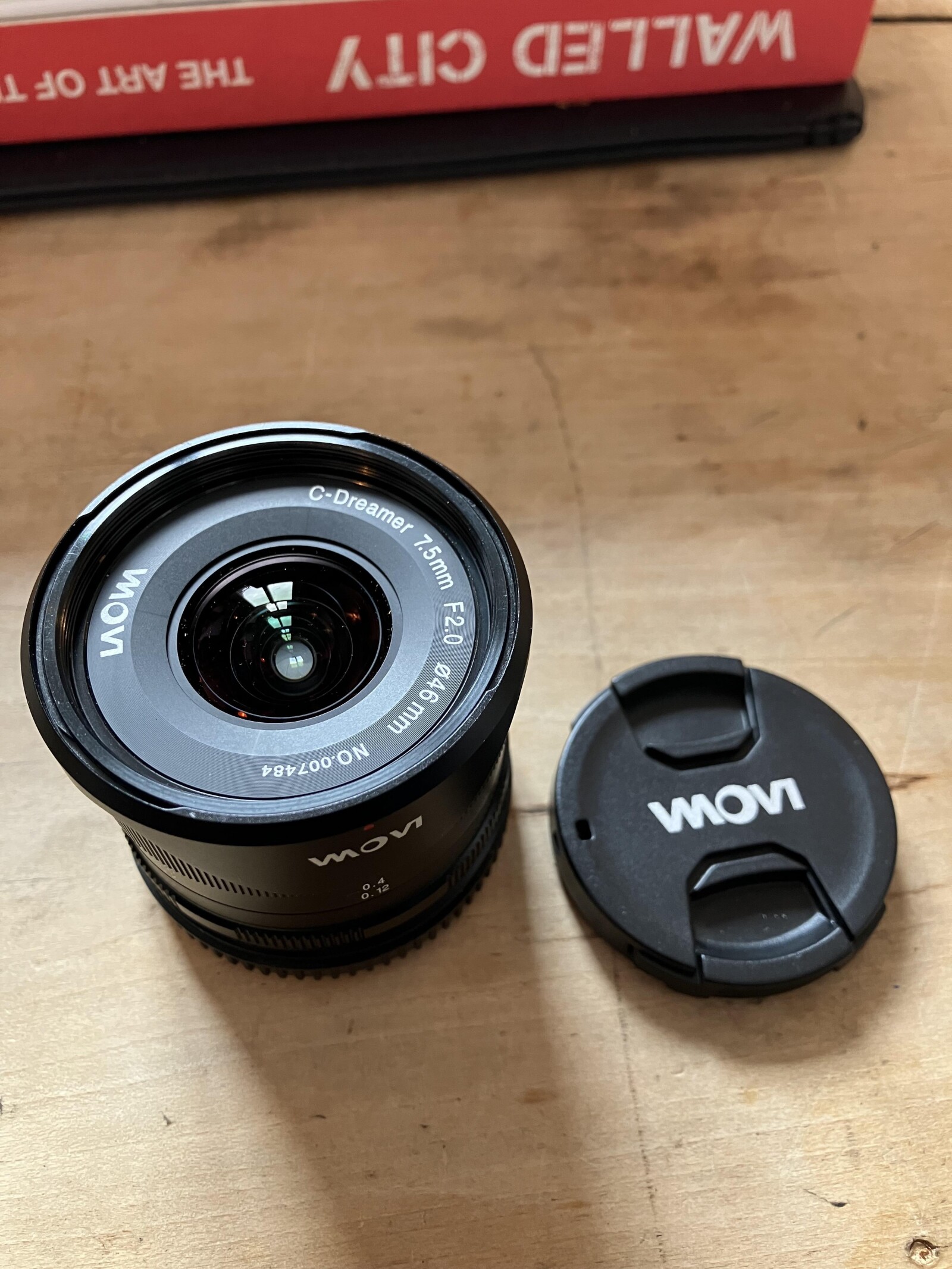 Objectif 7,5 mm F2 - Monture Micro 4/3 - État neuf - Photo 1 sur 5