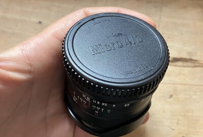 Location Objectif 7,5 mm F2 - Monture Micro 4/3 - État neuf