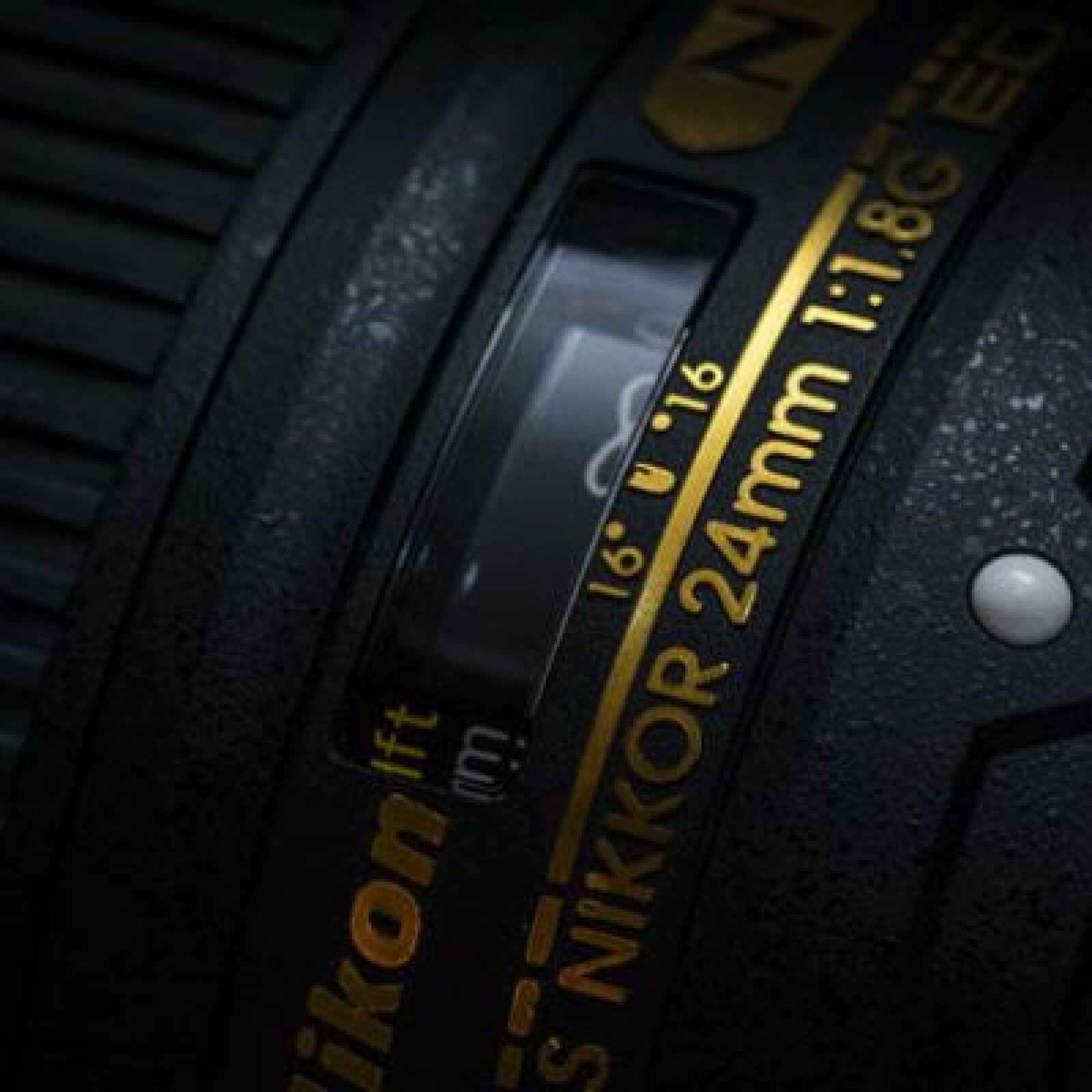 Pack objectifs Sony 24mm & 50mm - Photo 2 sur 5