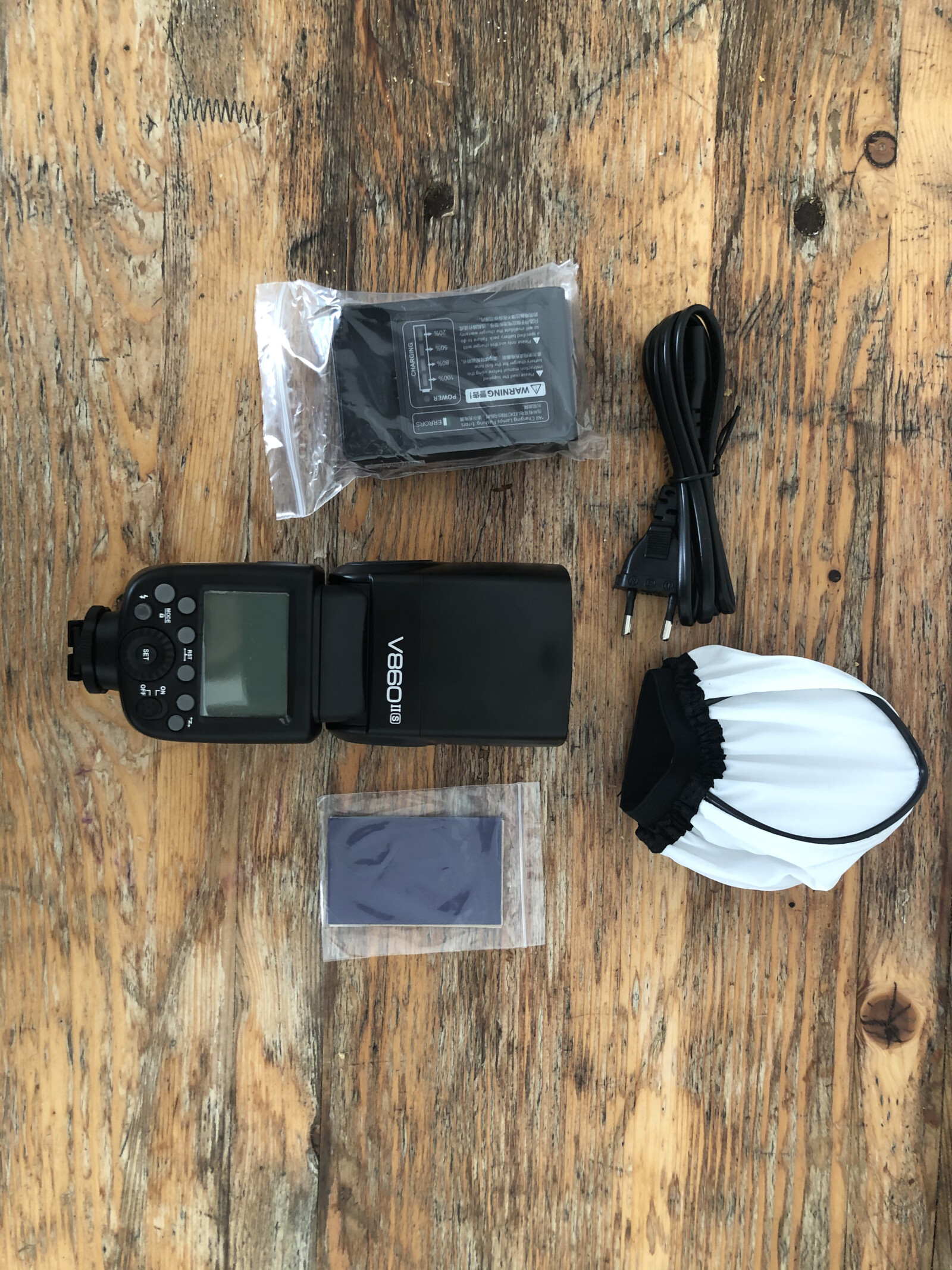 Godox V860II-S - Photo 1 sur 2