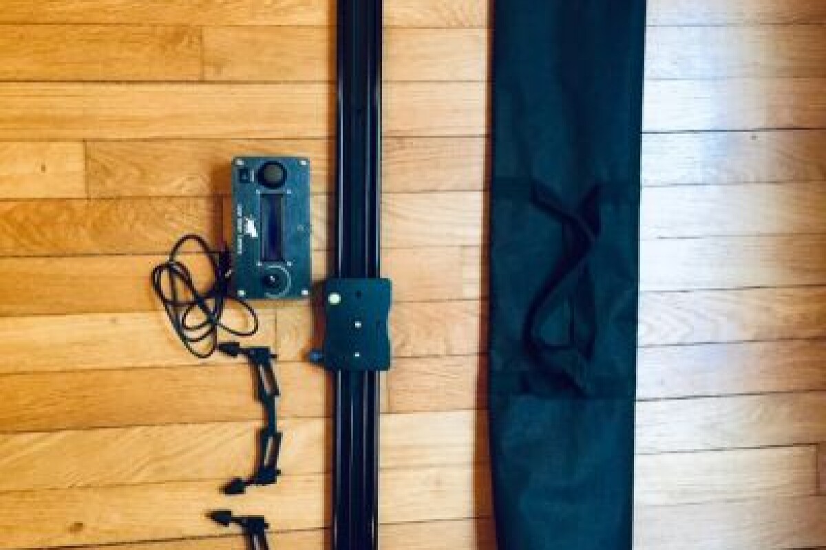 Location Gear Slider Camera Slider motorisé - Lightyshare
