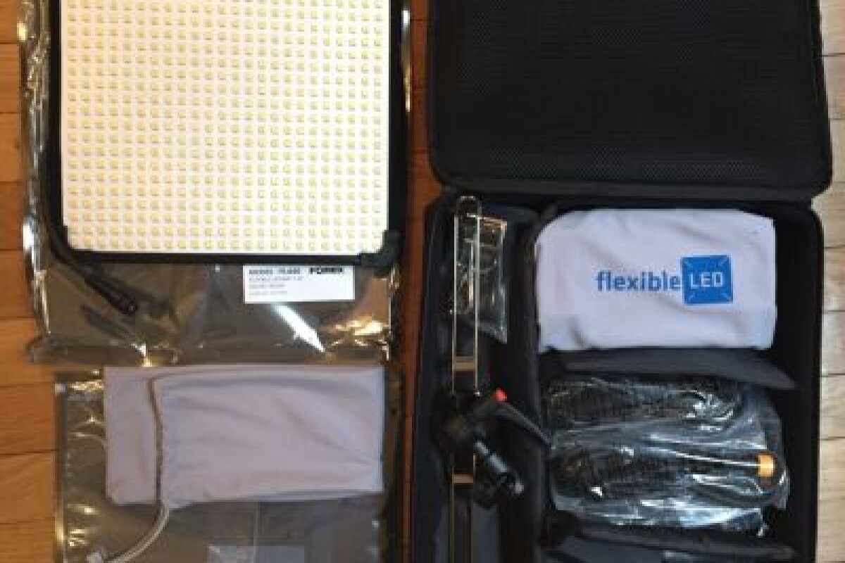 Location Fomex Panneau LED flexible FL600 - Lightyshare