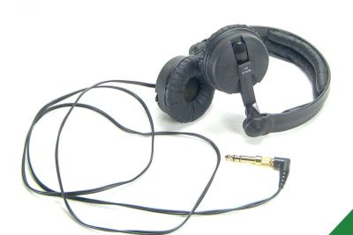Location Sennheiser HD-25 70Ohm - Lightyshare