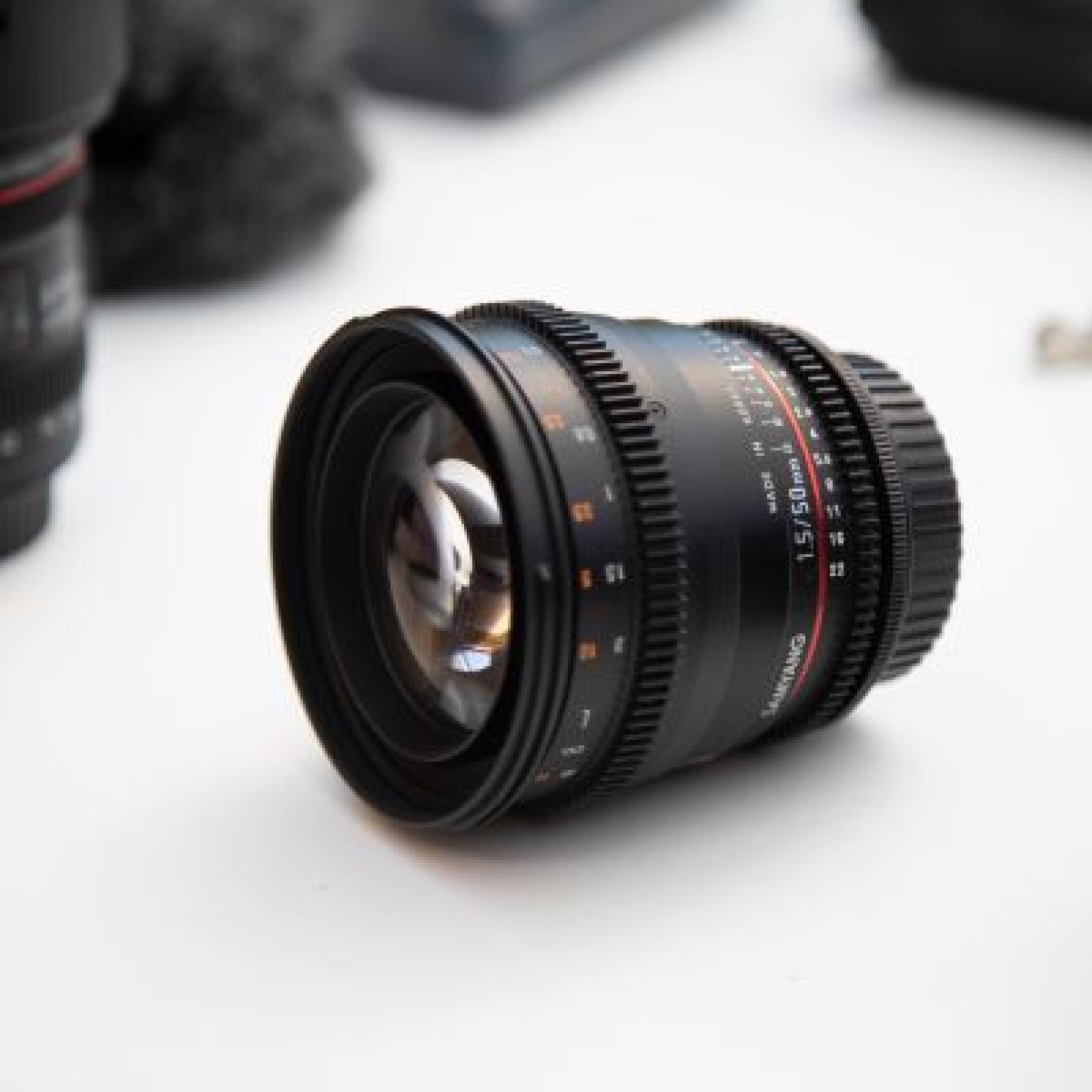 Samyang 50mm T1.5 AS UMC Bague F(Nikon) et EF ( Canon) - Photo 1 sur 2