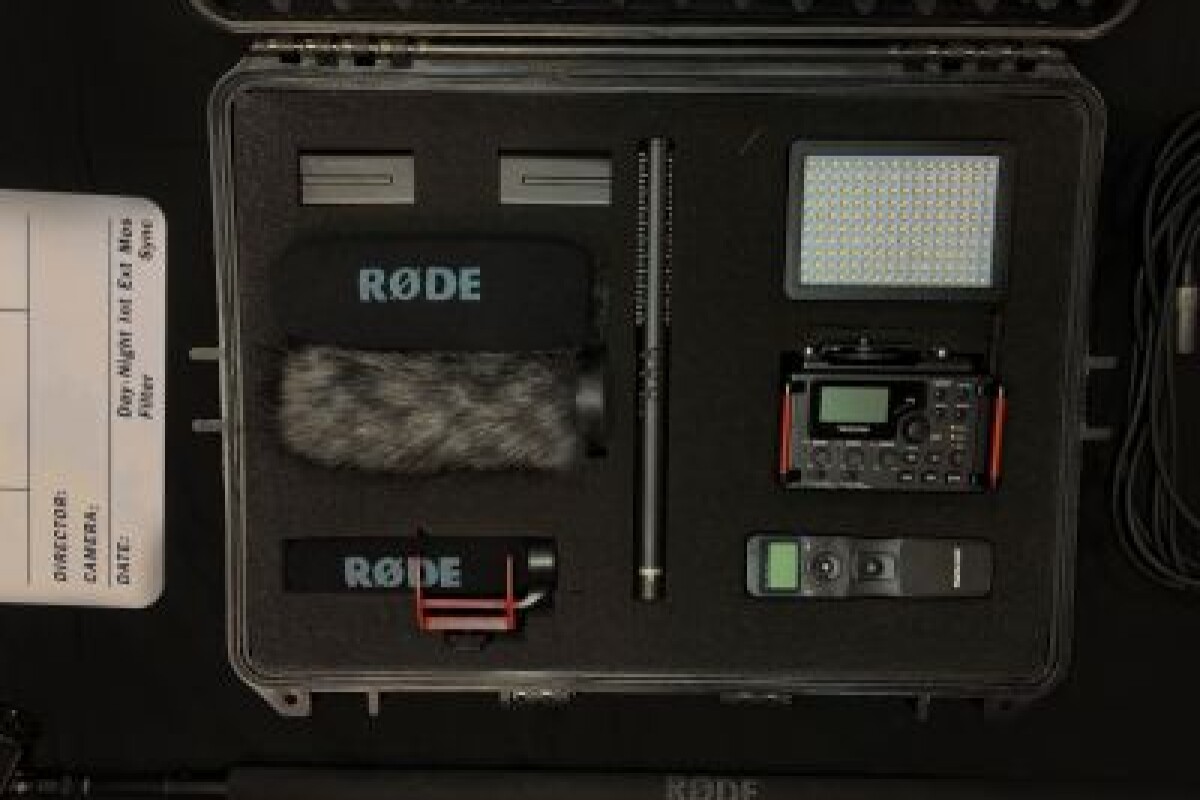 Location Kit son NTG4+   avec Perche, enregistreur et micro compact - Lightyshare