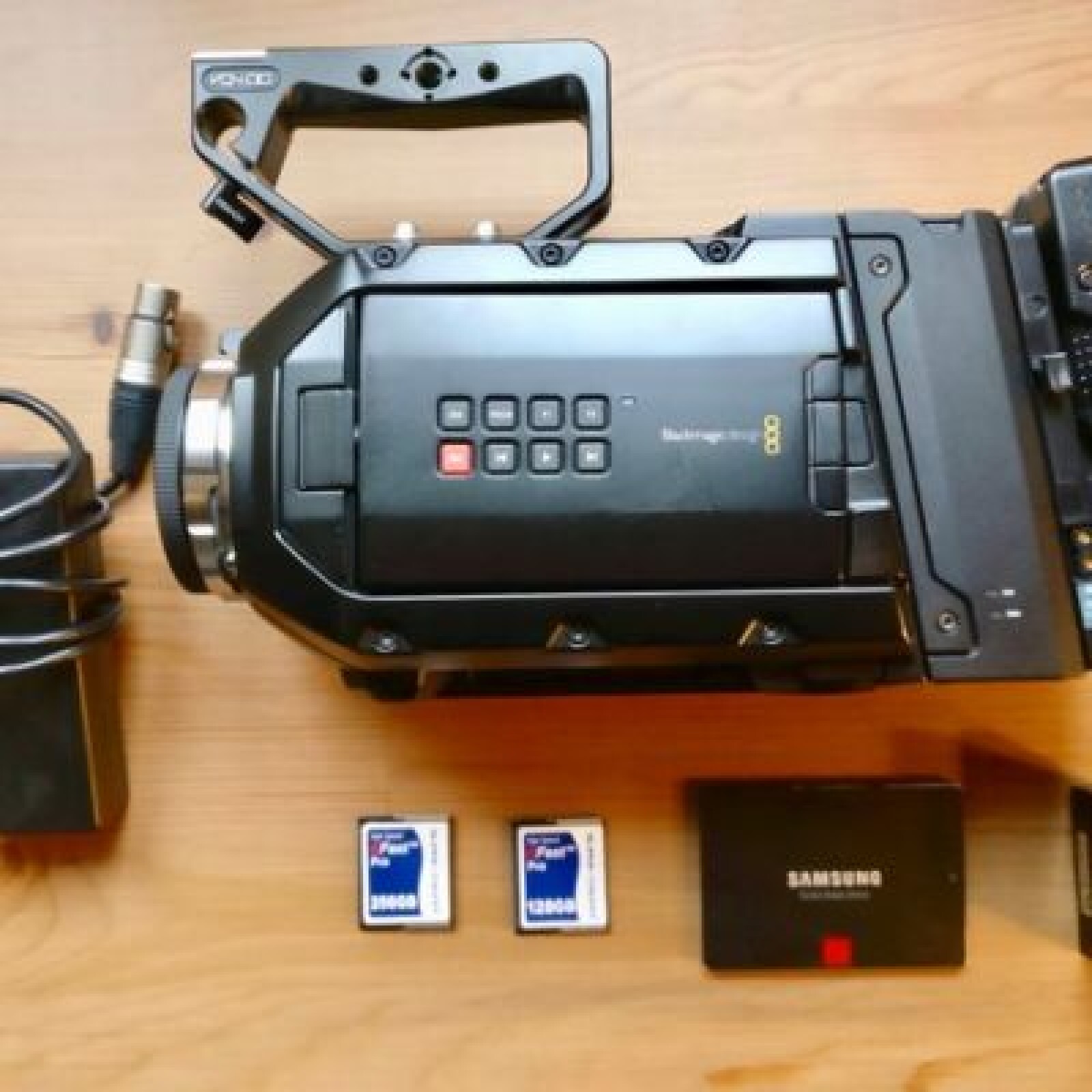 Blackmagic Ursa Mini 4.6K - Photo 1 sur 2