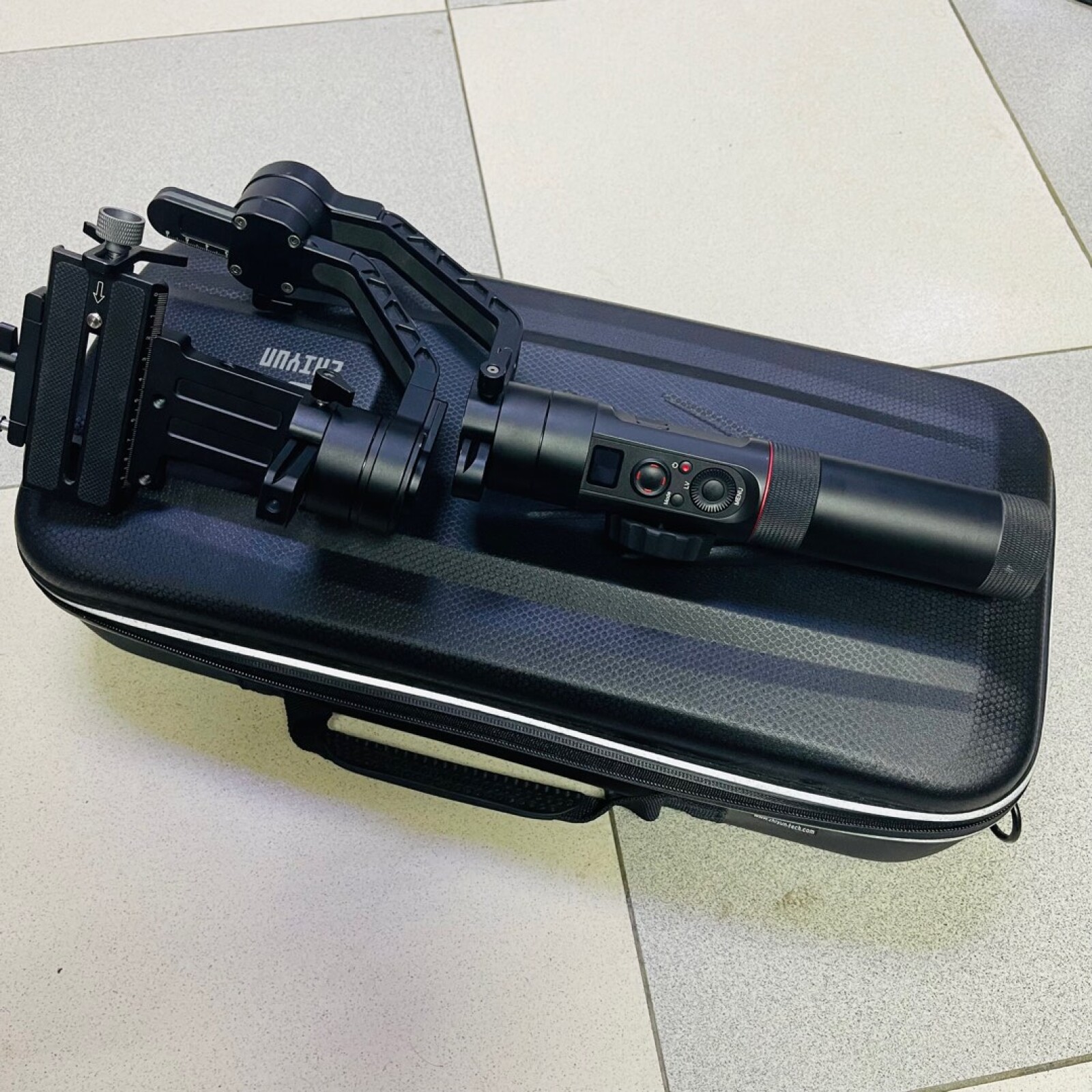 Zhiyun-Tech Crane 2 - Photo 1 sur 1