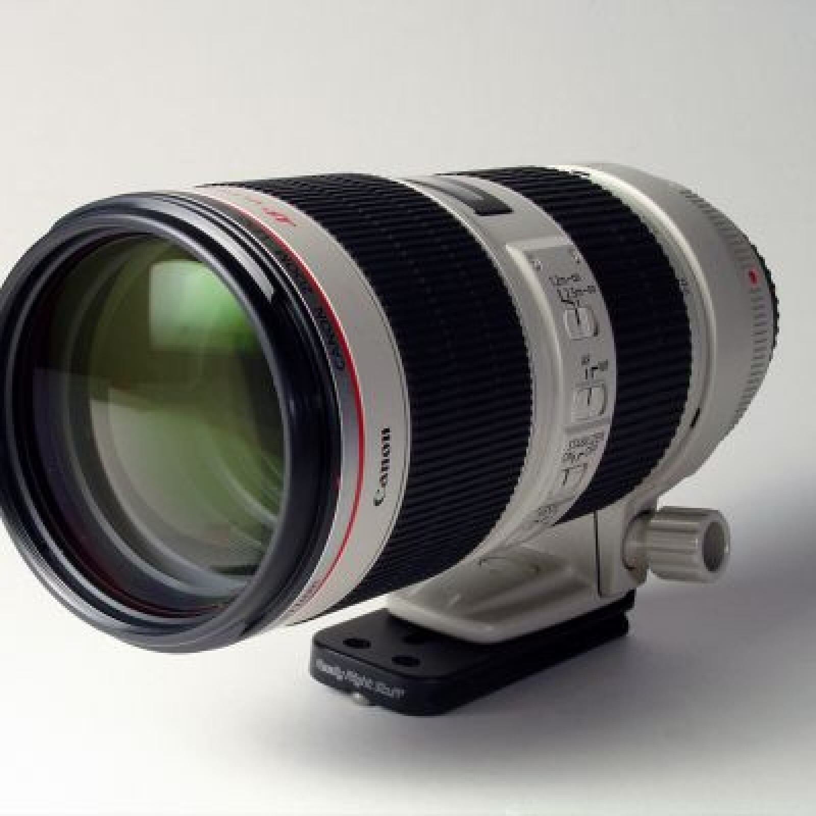 Canon EF 70-200 mm f/2,8L IS II USM - Photo 2 sur 3