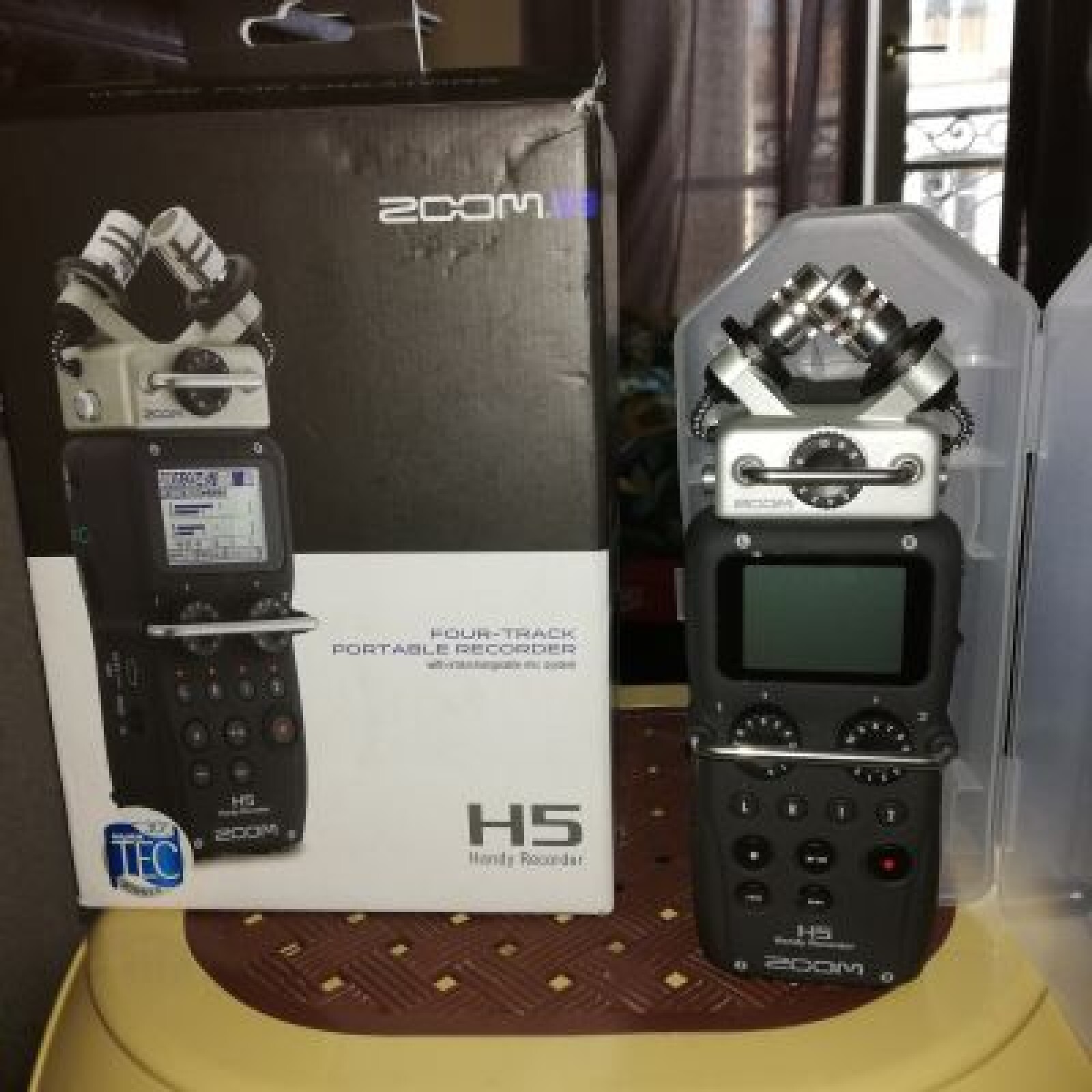Zoom H5 enrrgistreur - Photo 1 sur 2