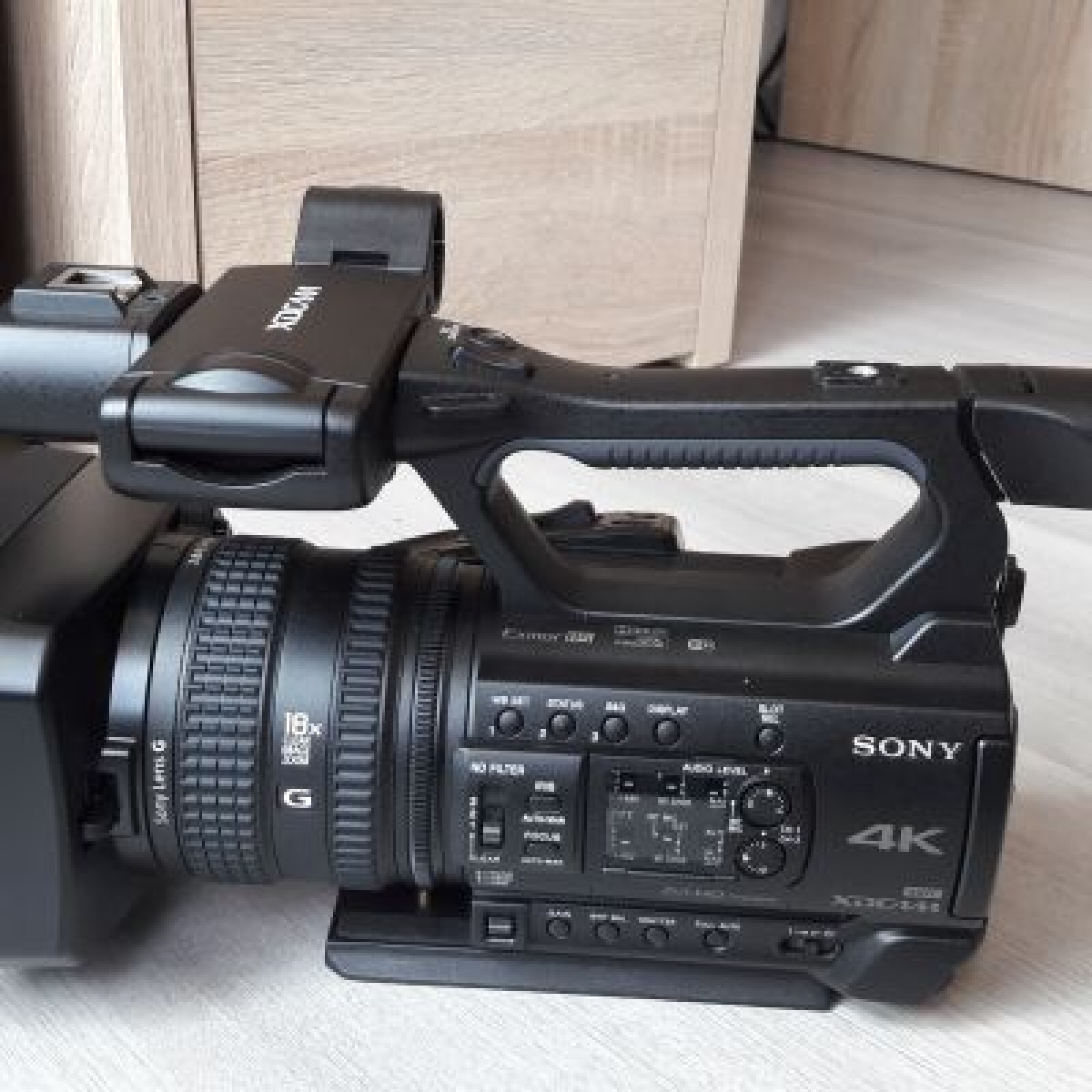 Caméra 4K / Full HD - SONY PXW-Z150 - Photo 2 sur 5