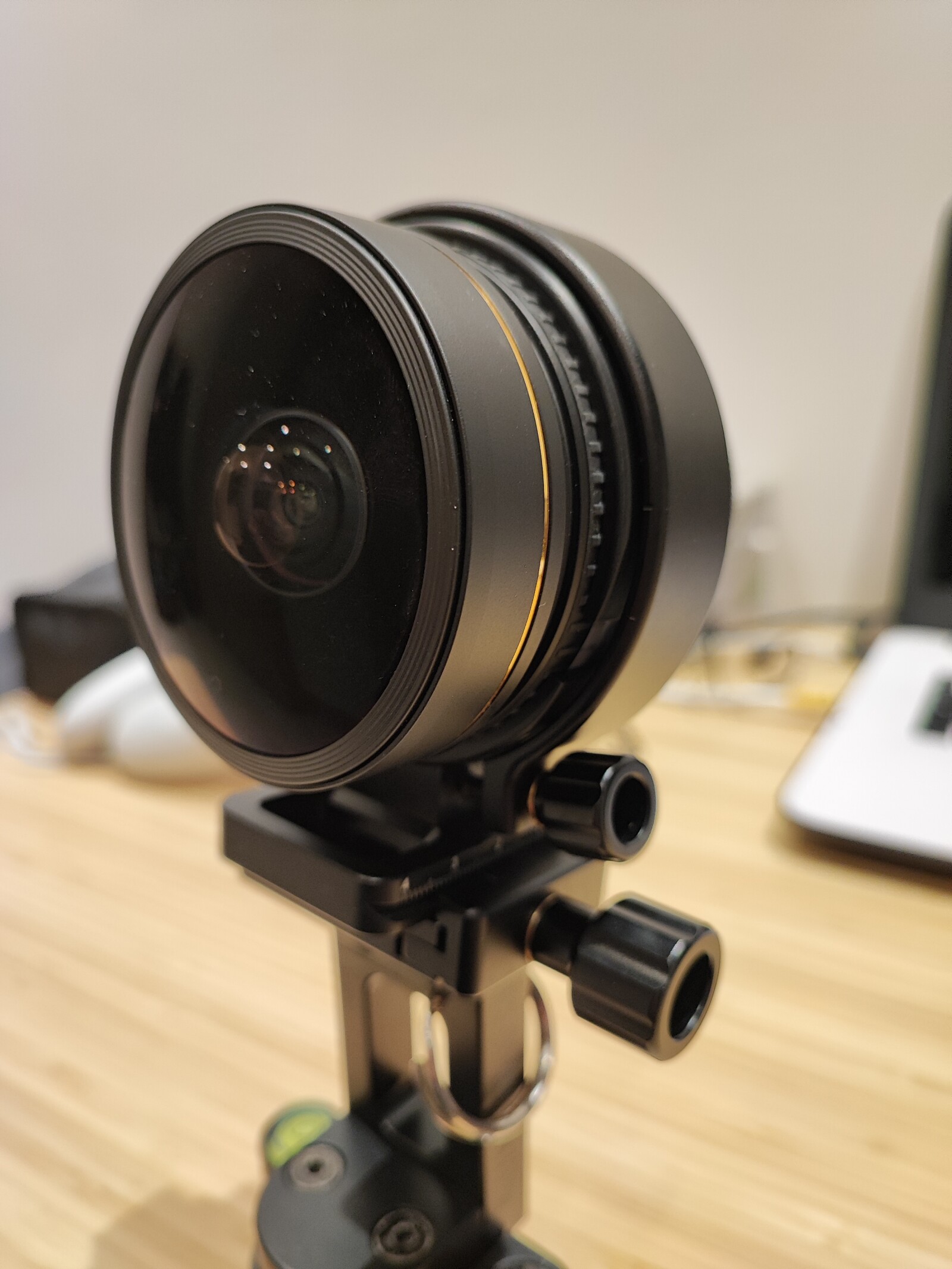 Sigma 8mm F3.5 EX DG - Photo 2 sur 2