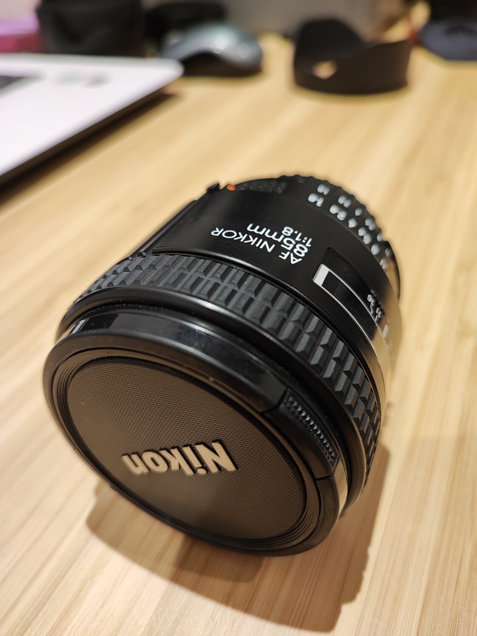 Nikon Nikkor AF 85mm f/1.8 - Photo 1 sur 1