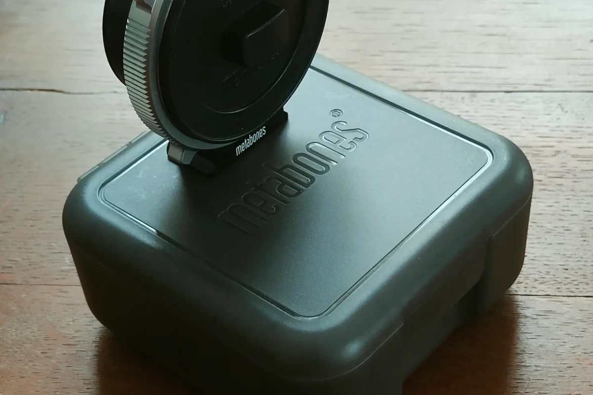 Location Metabones EF-E Mount T CINE - Lightyshare