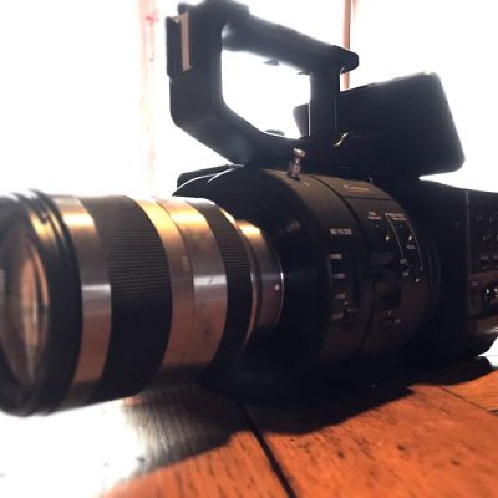 Sony FS700 - Photo 2 sur 3