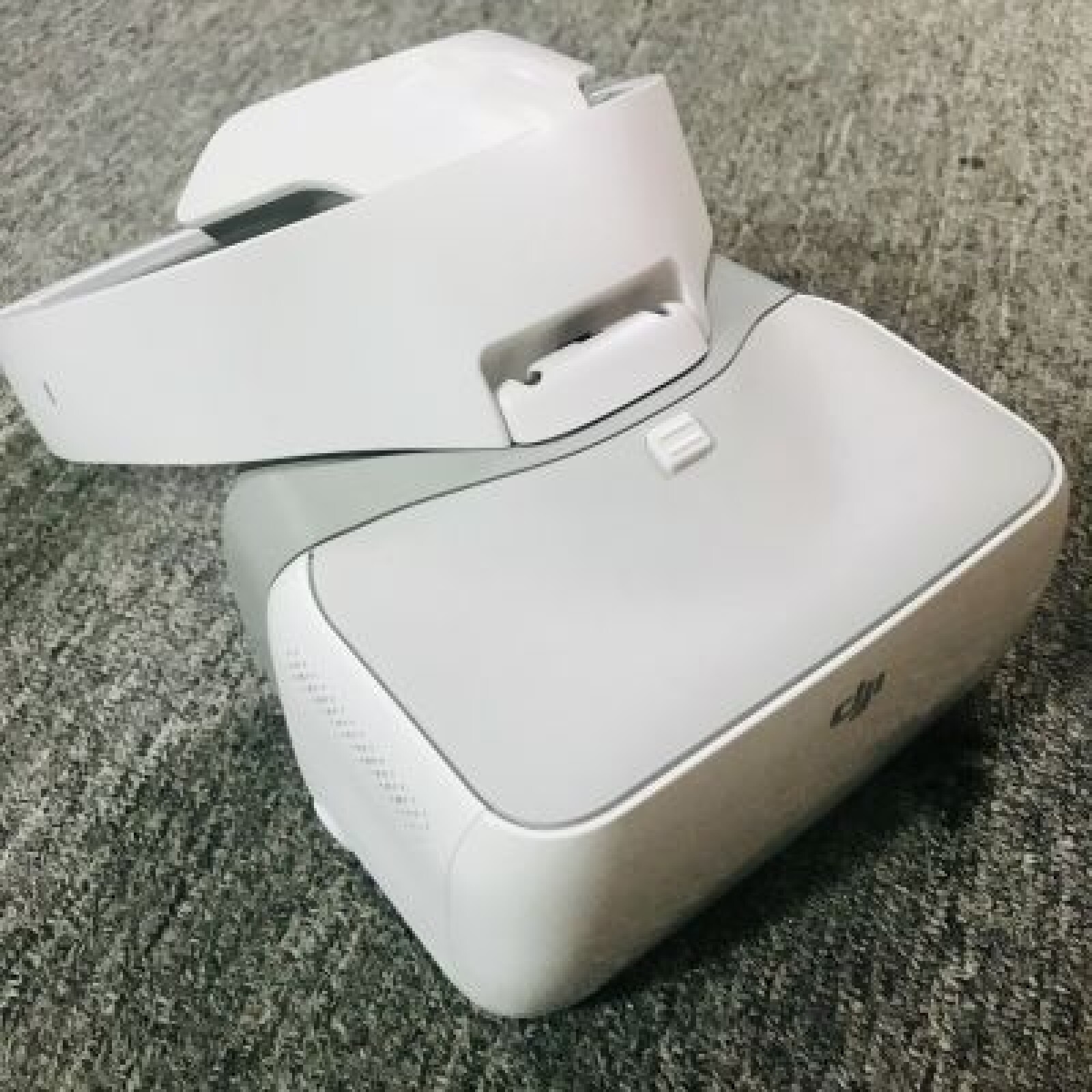 DJI Goggles - Photo 1 sur 2