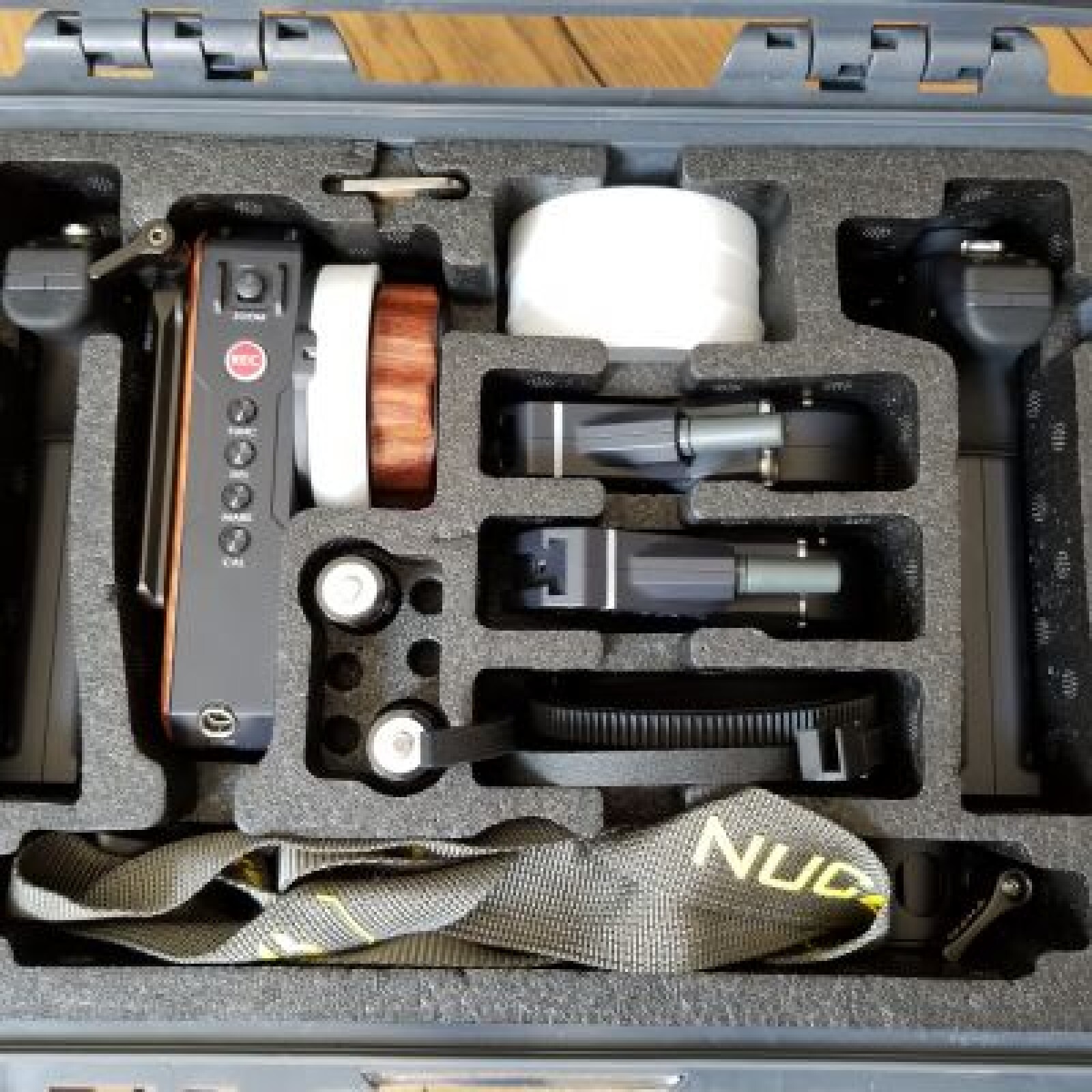 Follow Focus sans-fil Tilta Nucleus-M - Photo 1 sur 5