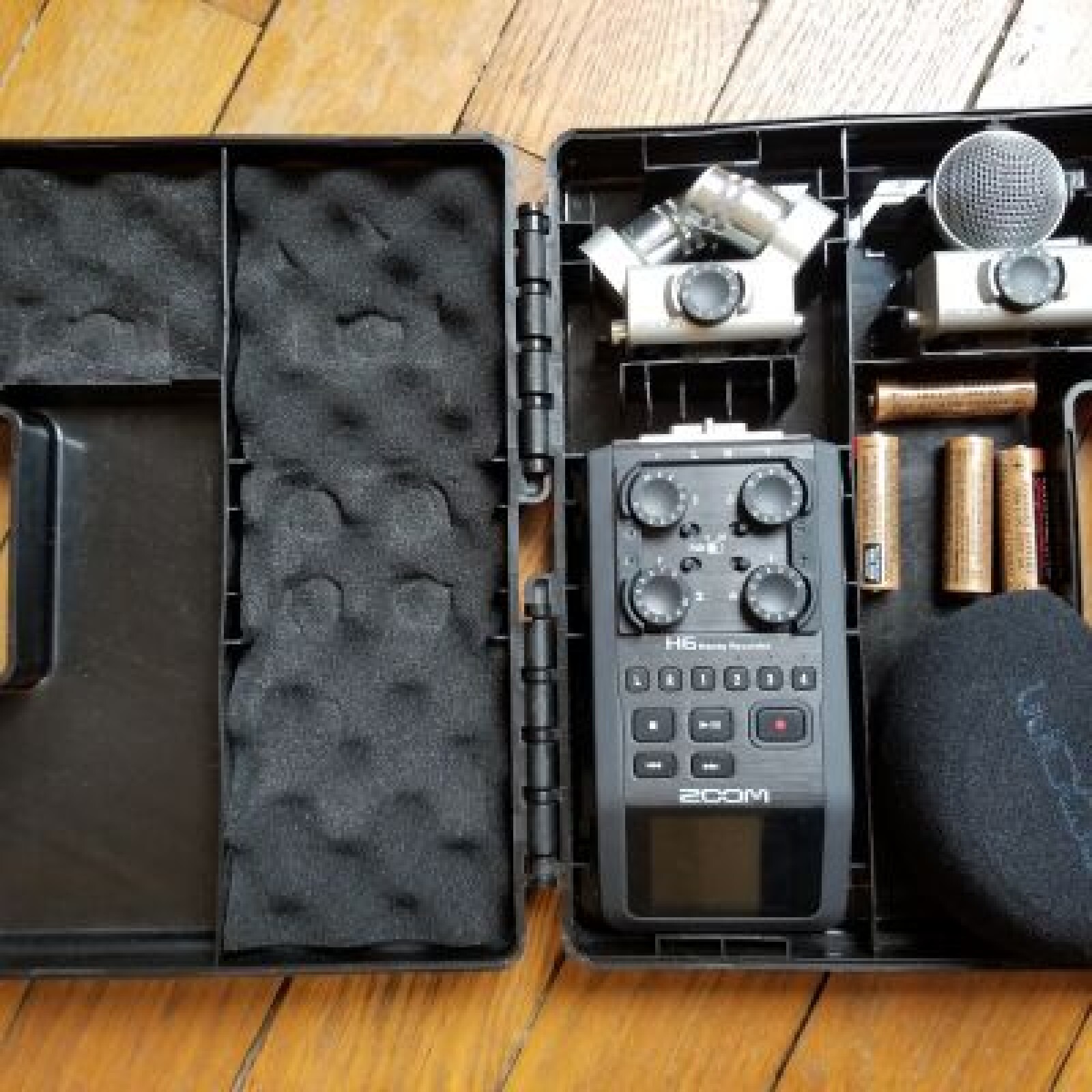 Zoom H6 Enregistreur - Photo 2 sur 4