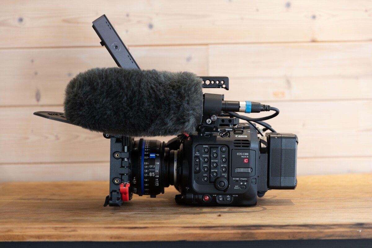 Location Canon C300 mark 3 - kit - Lightyshare