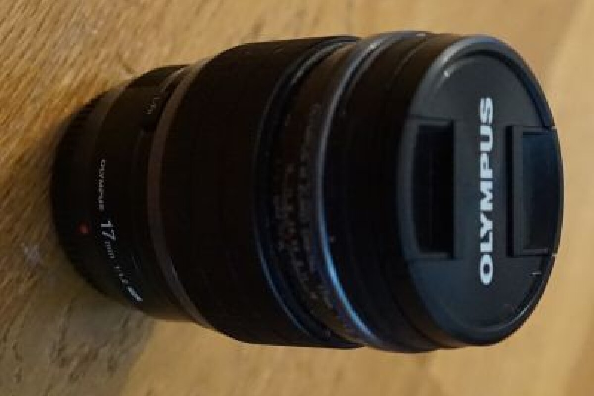 Location Olympus 17mm - 35mm en micro 4/3    f/1.2 - Lightyshare