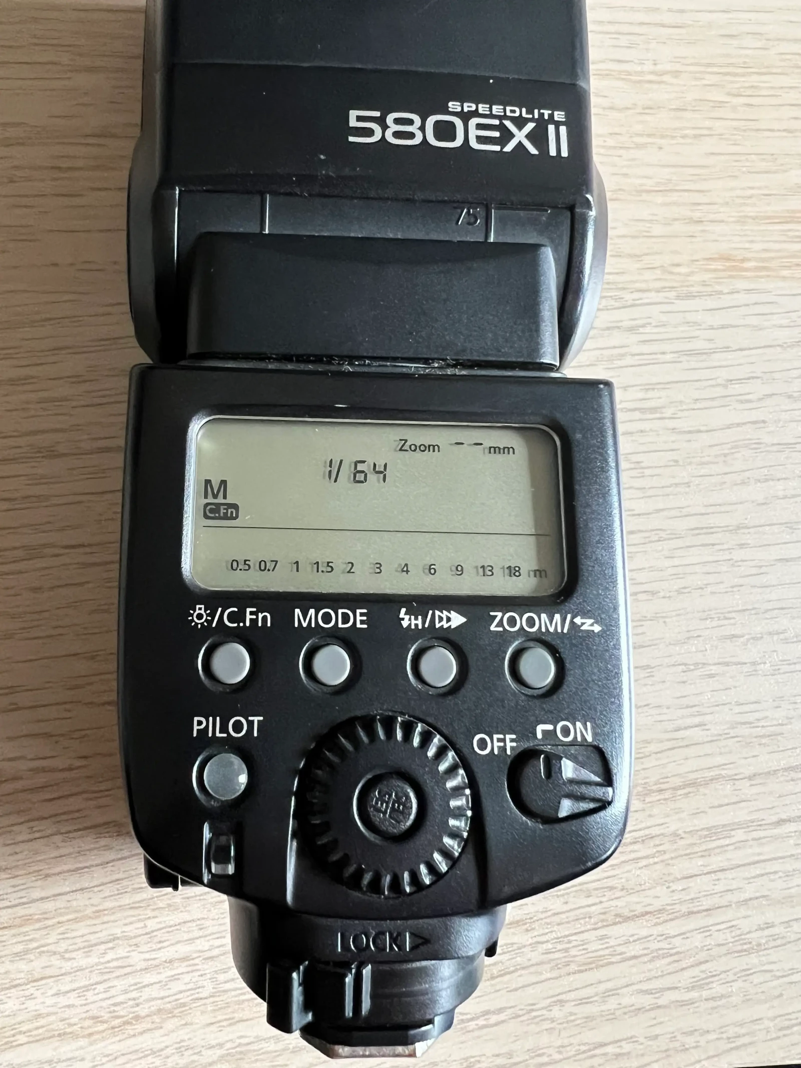 Canon Speedlite 580EX II - Photo 1 sur 6