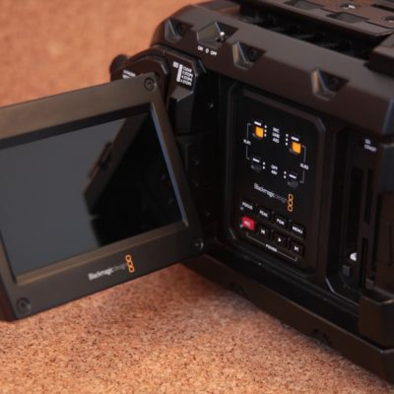 BLACKMAGIC URSA (monture EF ou PL) - Photo 2 sur 5