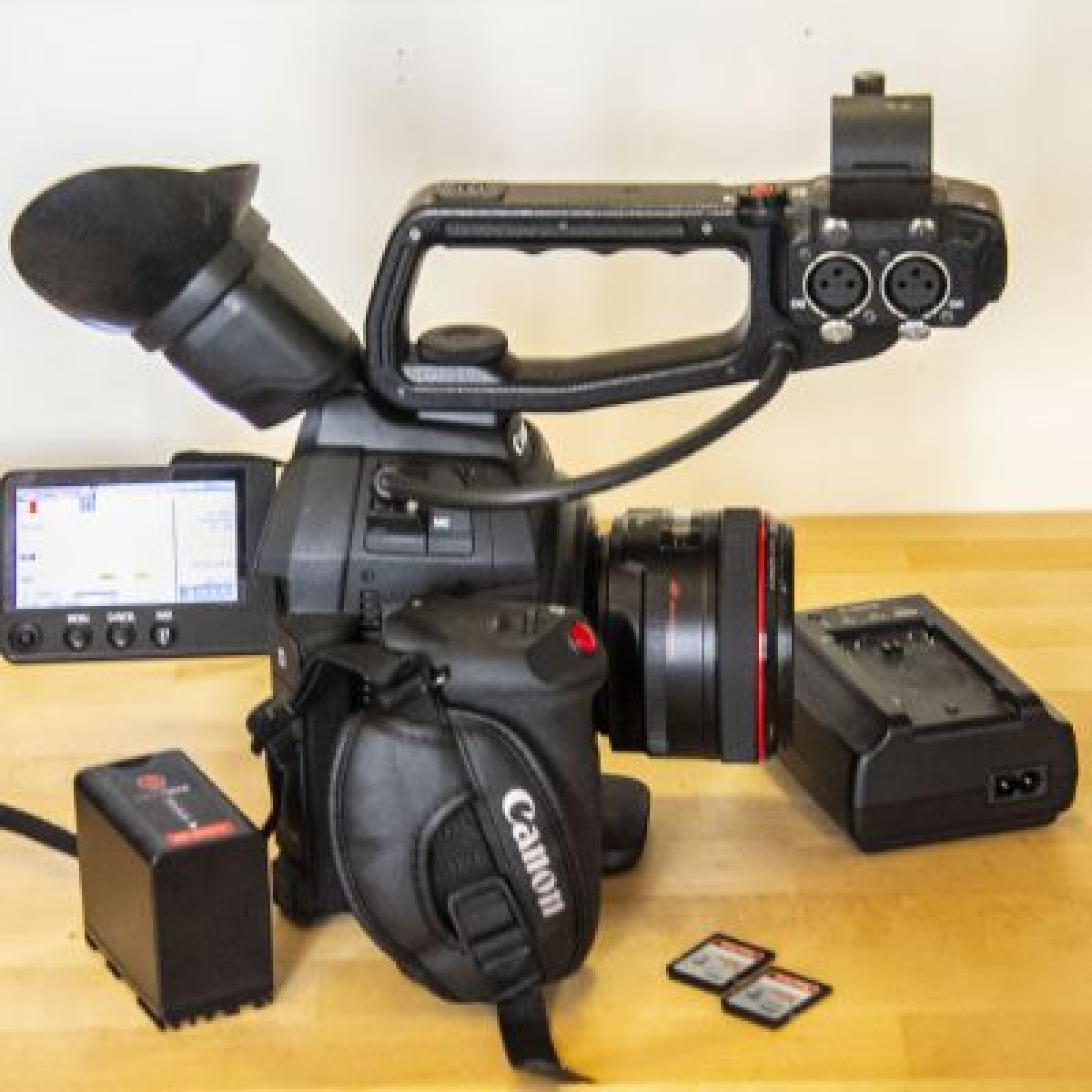 Canon C100 MkII à  louer - Le meilleur compromis - Photo 2 sur 4