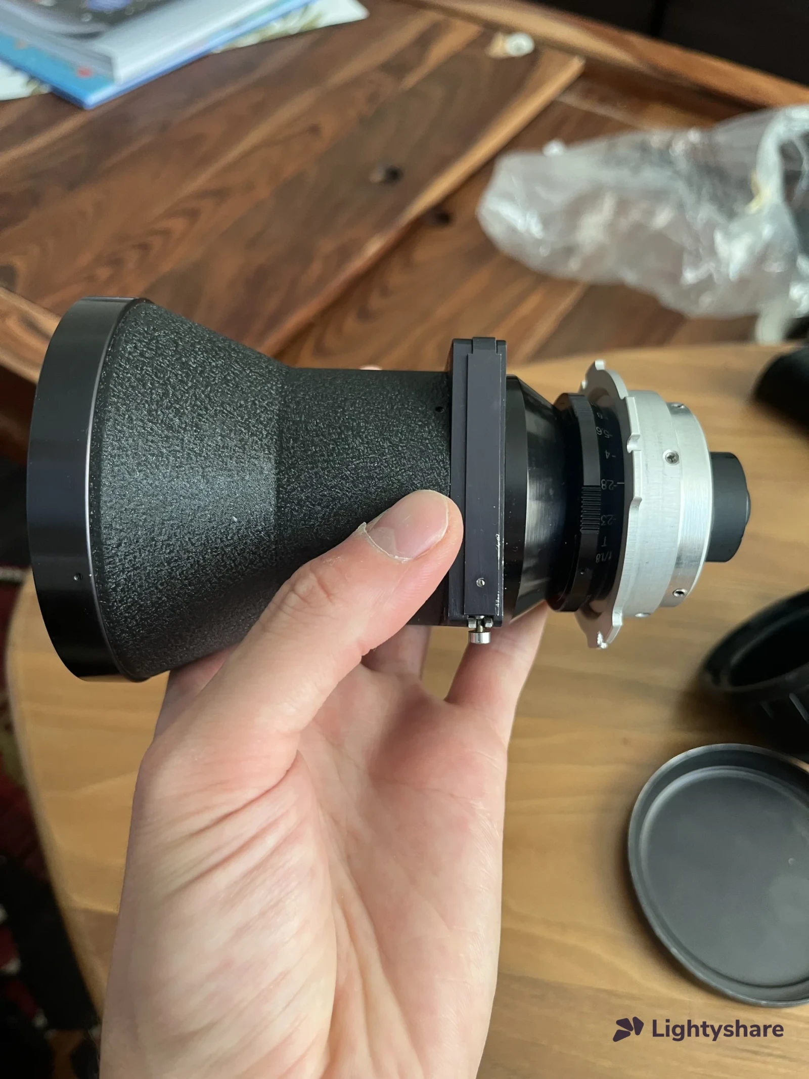 Kinoptik grand-angle 5,7 - Photo 1 sur 3