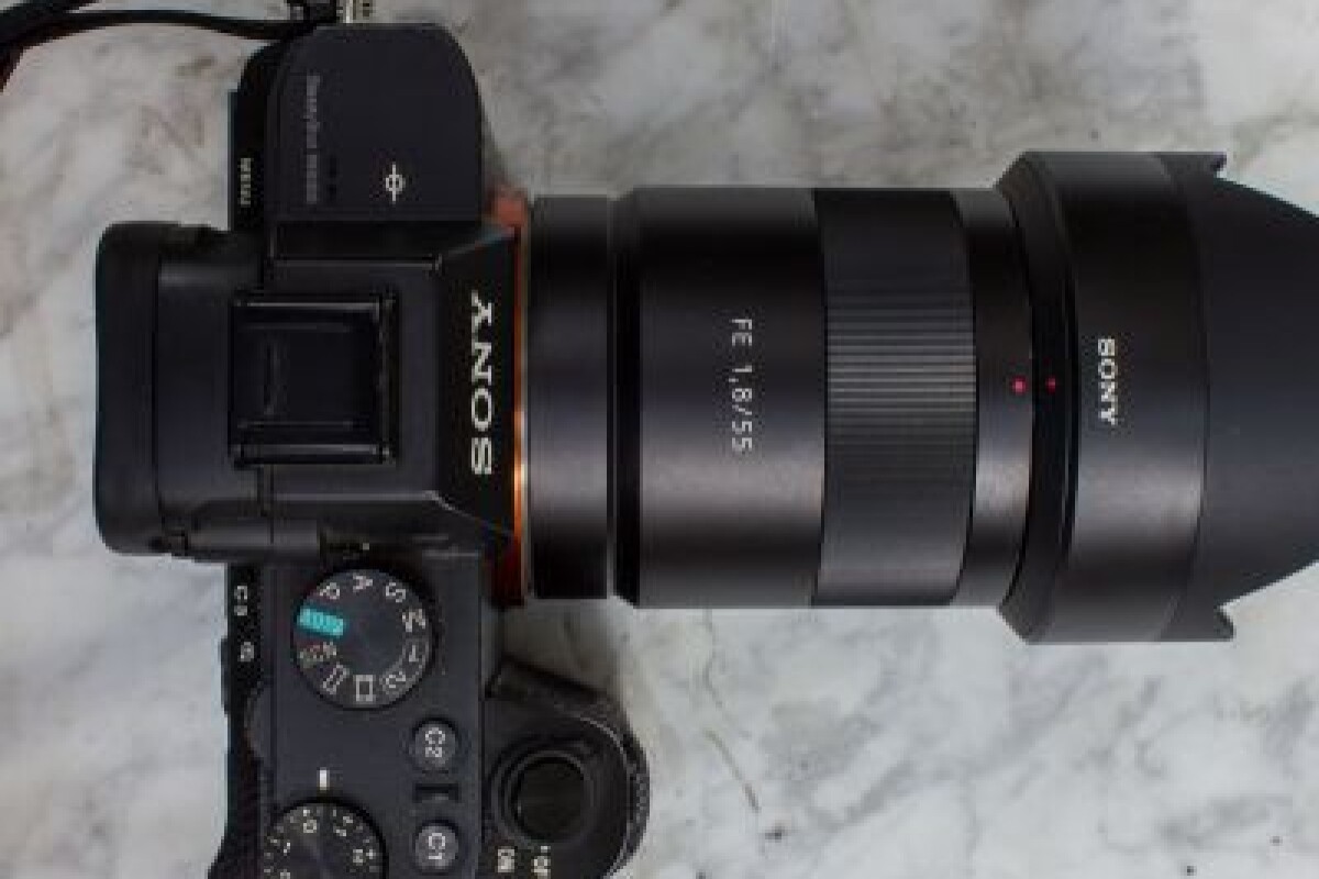 Location Sony A7II + Zeiss 55mm F1.8 + Samyang 24mm F2.8 - Lightyshare