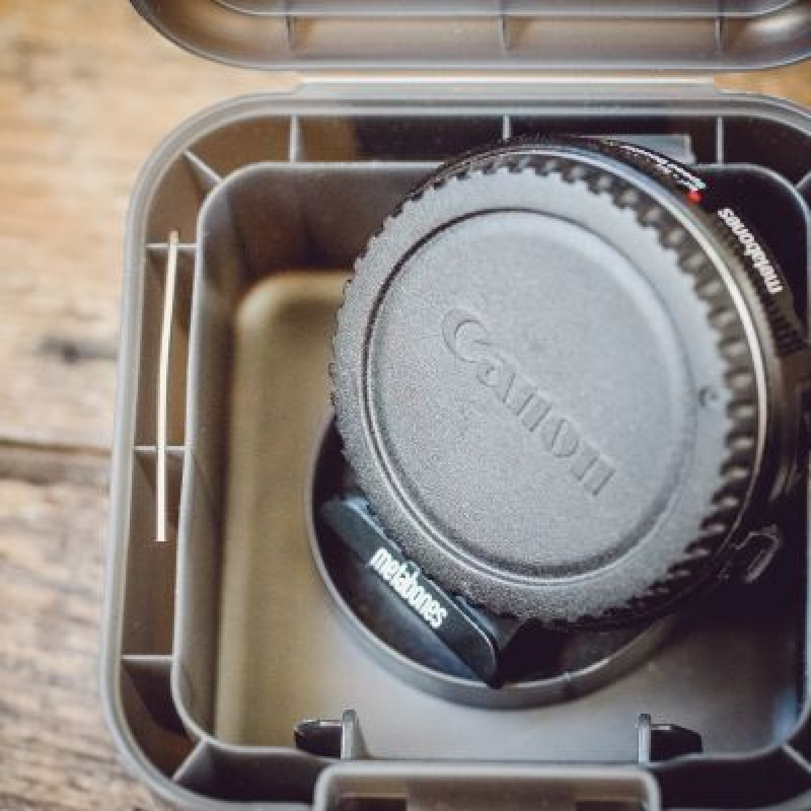 Metabones Speedboster XL 0.64x Micro 4/3 vers Canon EF - Photo 1 sur 2