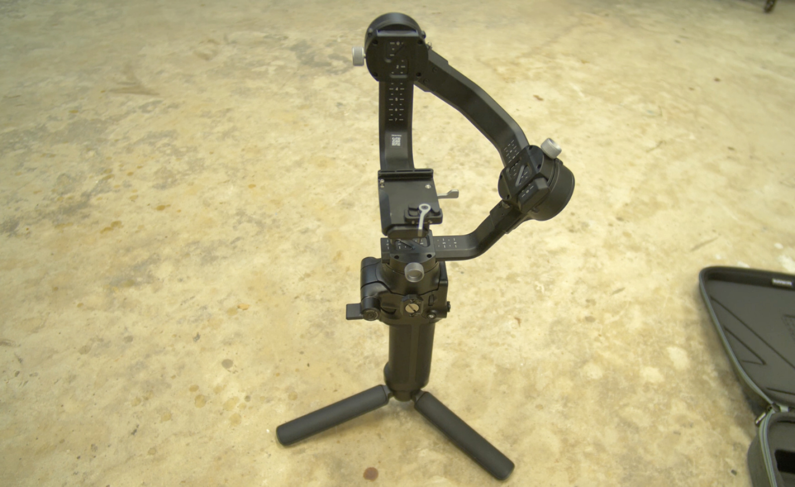 DJI RSC 2, stabilisateur nacelle 3 axe - Photo 1 sur 4