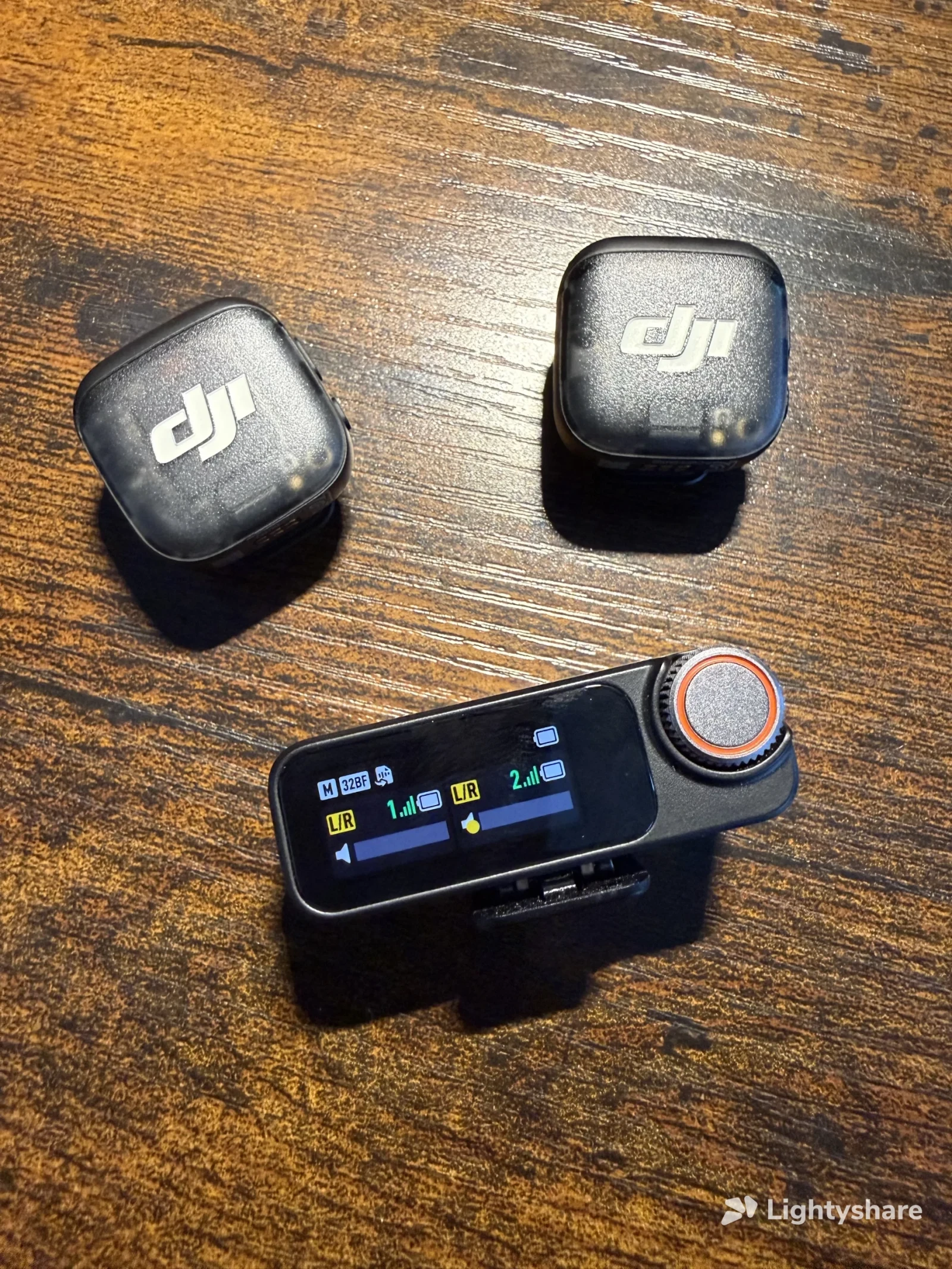 DJI Mic 3 (2 TX + 1 RX + Charging Case) - Photo 2 sur 2