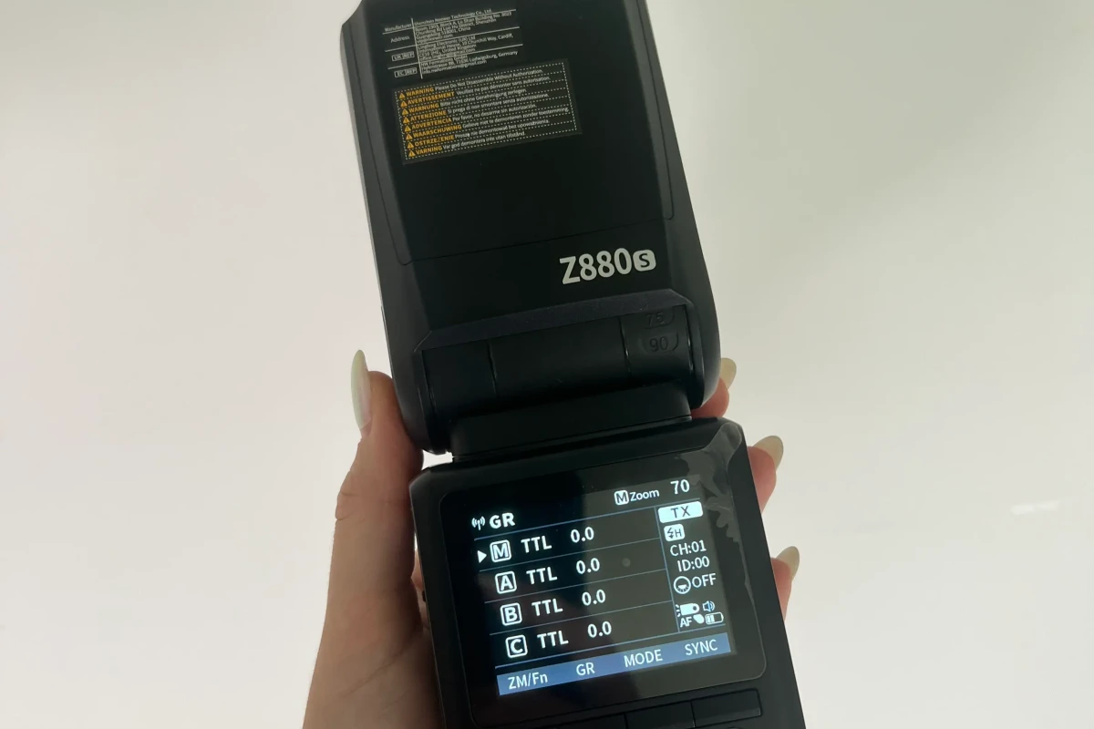 Location Neewer Z880s - Lightyshare